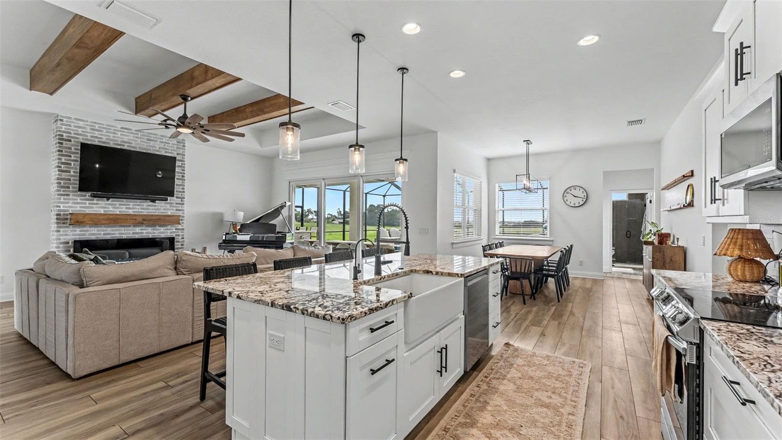 Kitchen - 7034 BENTRIDGE DR, LAKELAND