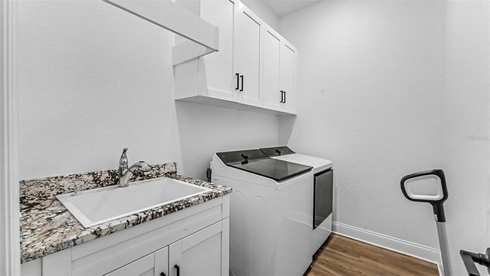 Inside Laundry - 7034 BENTRIDGE DR, LAKELAND