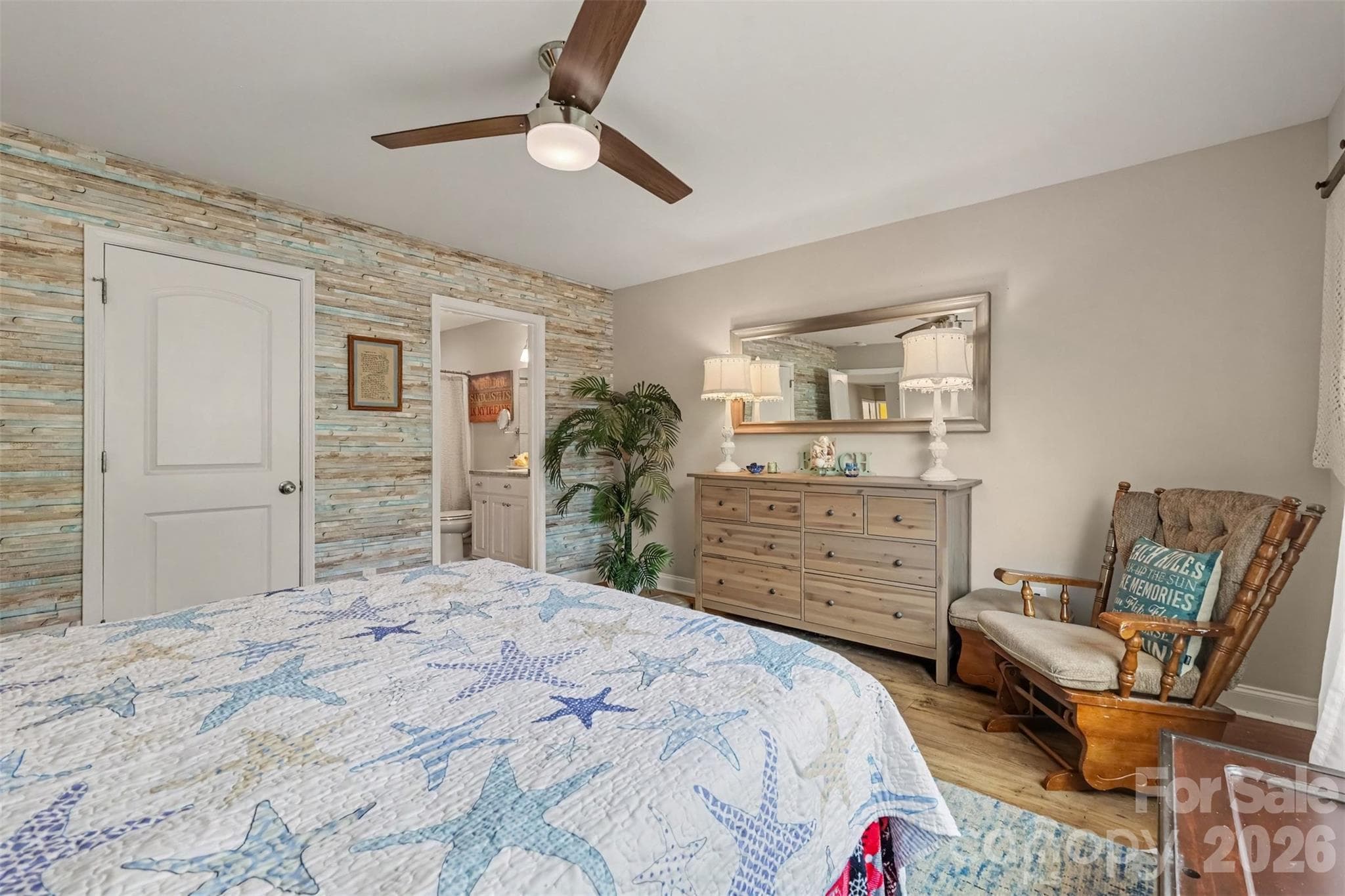 Single Family Residence at 1505 Foxbrook Circle, Lancaster, photo 19 of 25