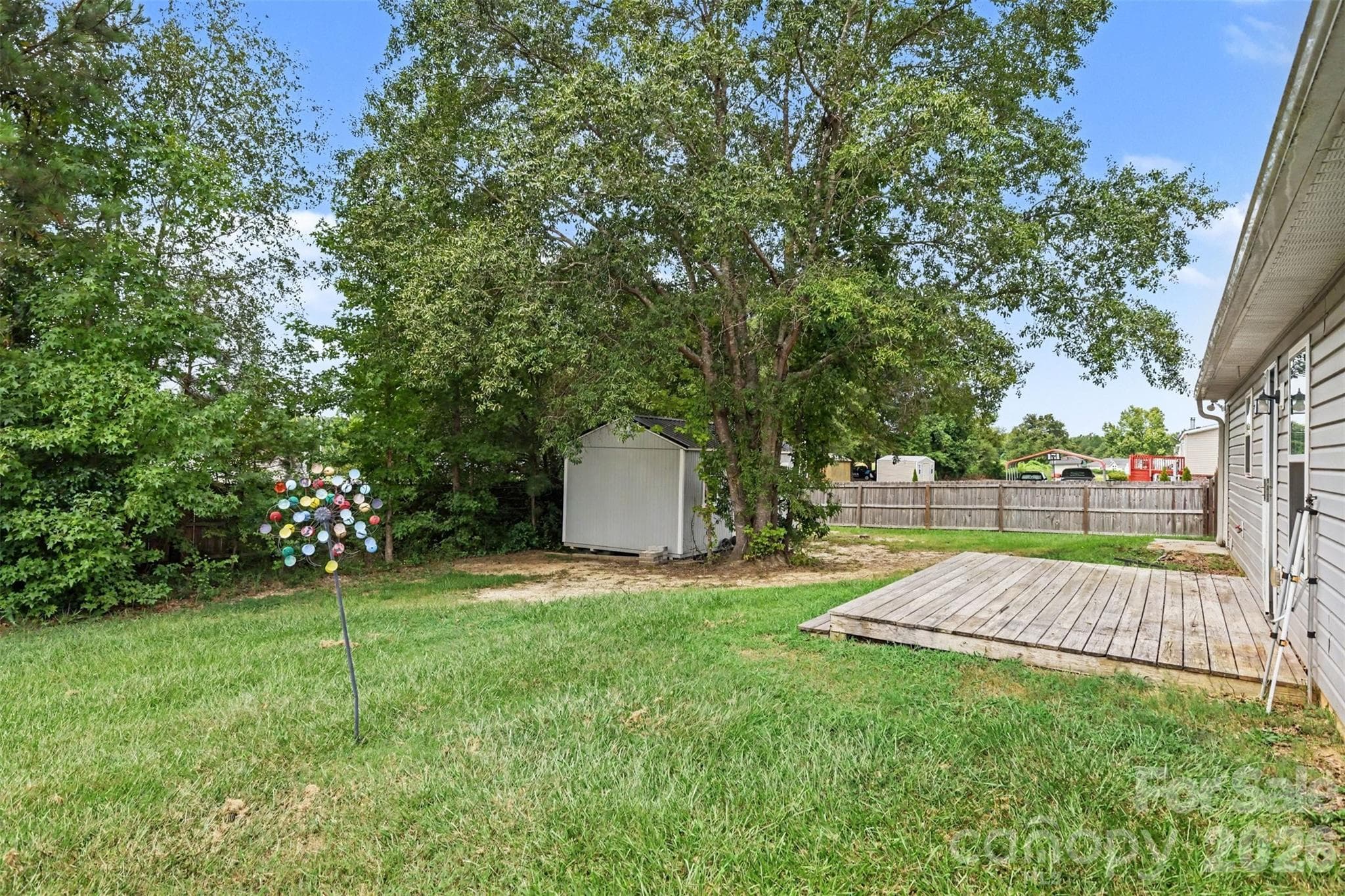 Single Family Residence at 1505 Foxbrook Circle, Lancaster, photo 22 of 25