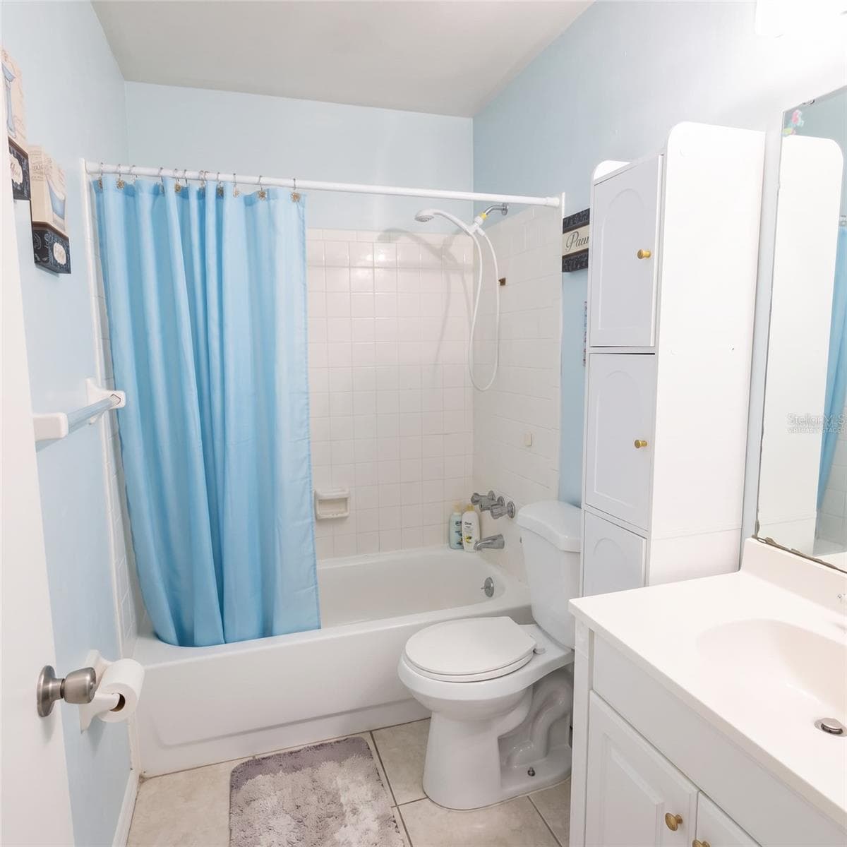 Virtually staged primarily via decluttering and lighting -walls and flooring remain the same. - 5045 MISTY LAKE DR, MULBERRY
