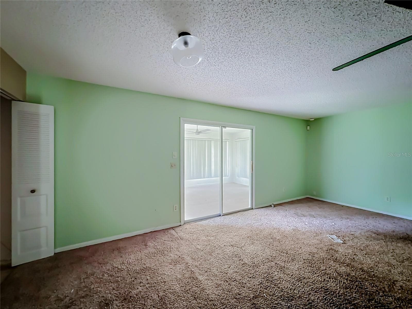 Single Family Residence at 9320 SE MARICAMP RD, OCALA, photo 6 of 43