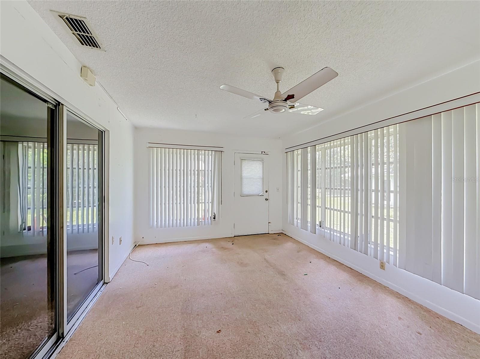 Single Family Residence at 9320 SE MARICAMP RD, OCALA, photo 31 of 43