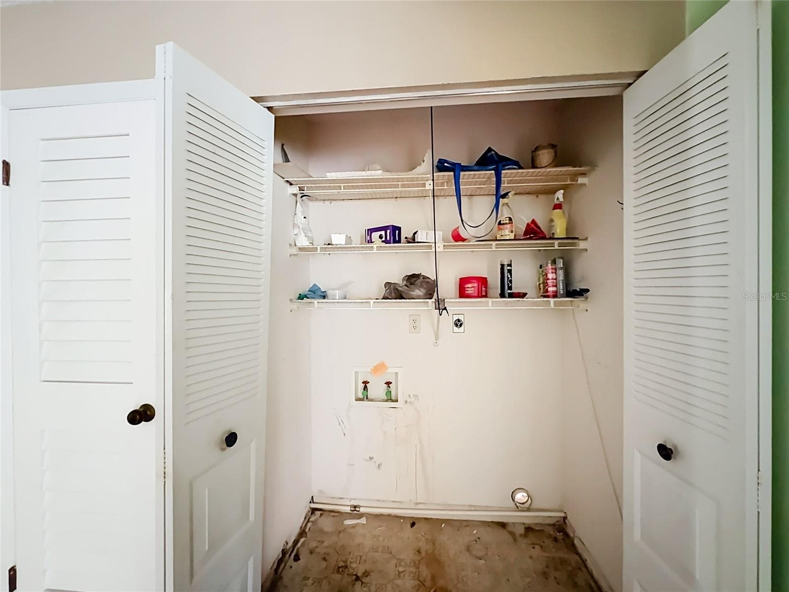 Single Family Residence at 9320 SE MARICAMP RD, OCALA, photo 32 of 43