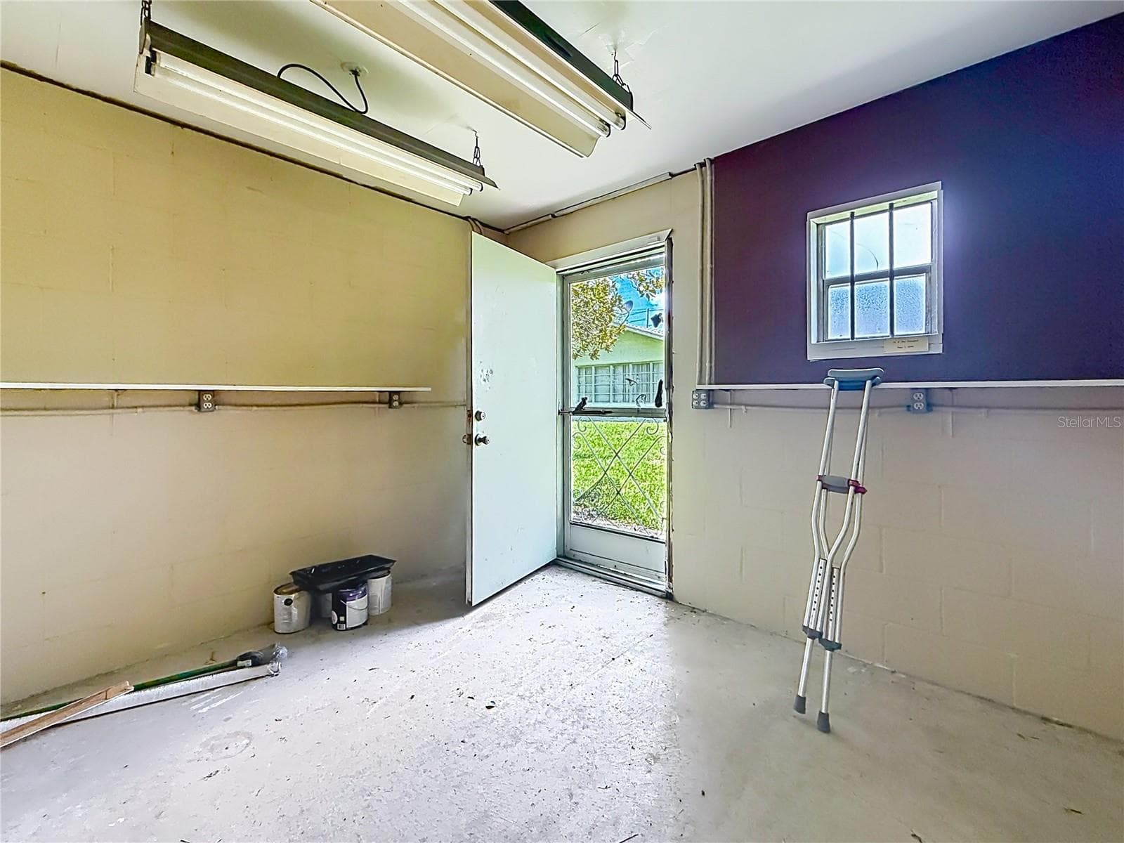 Single Family Residence at 9320 SE MARICAMP RD, OCALA, photo 36 of 43