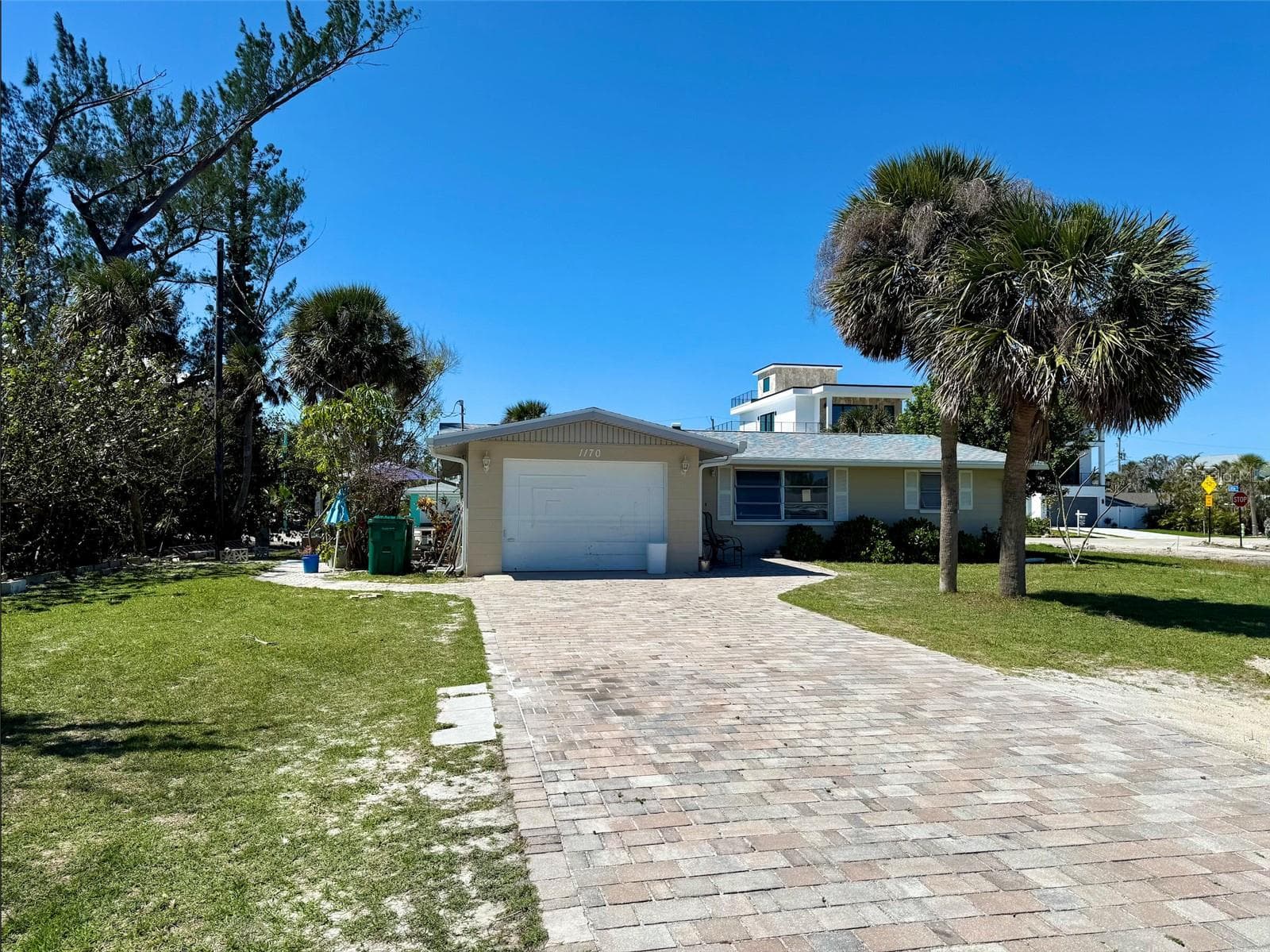 1170 LITTLE CT