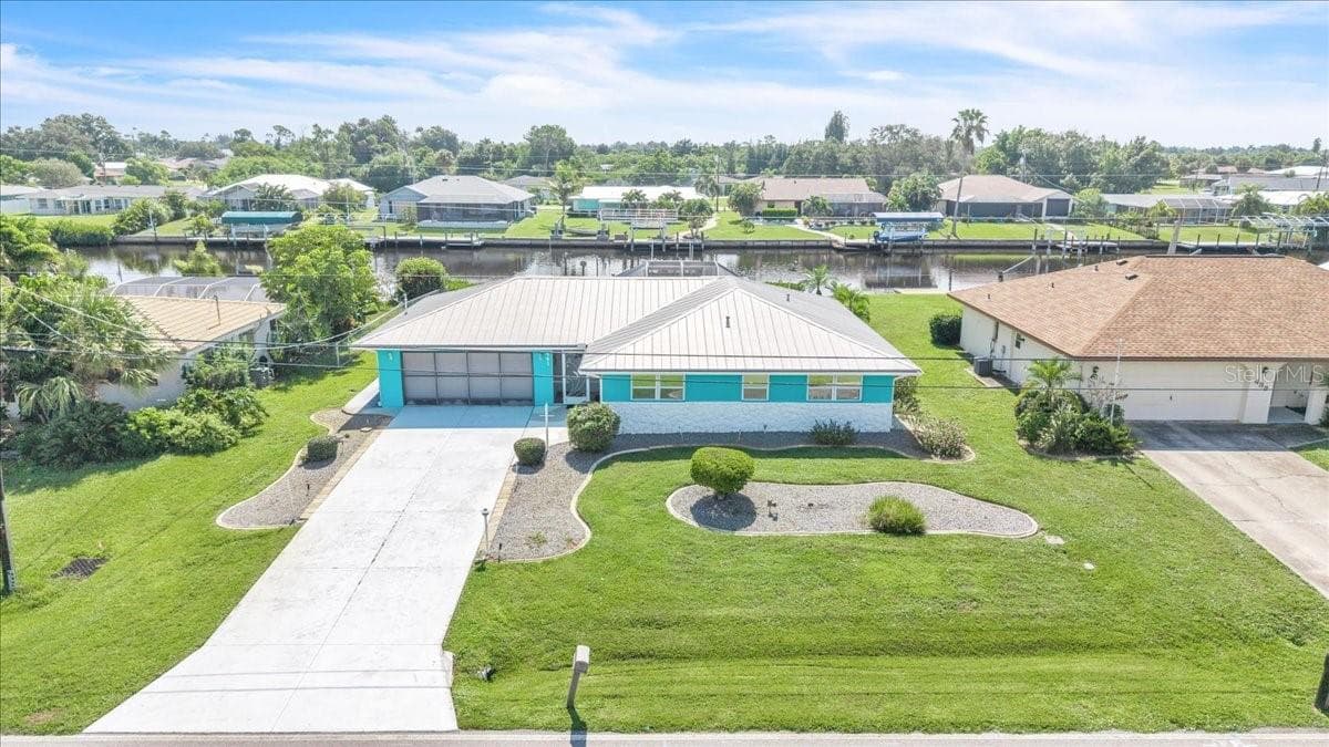 441 W TARPON BLVD NW