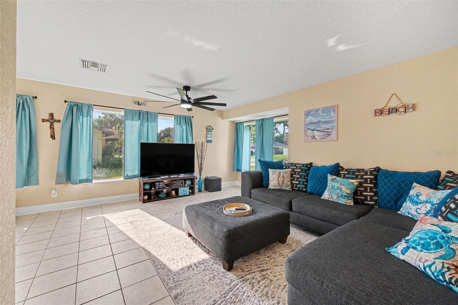 Single Family Residence at 3 CLARK LN, PALM COAST, photo 4 of 18