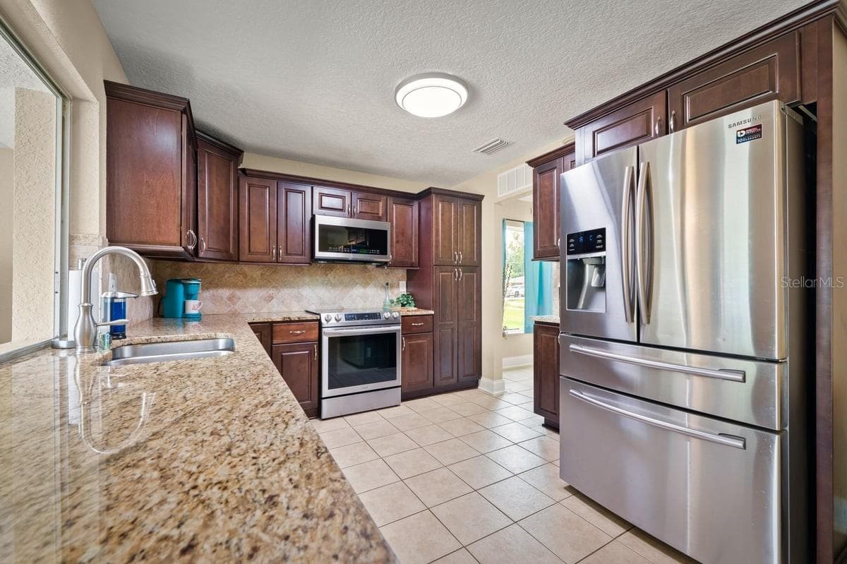 Single Family Residence at 3 CLARK LN, PALM COAST, photo 13 of 18