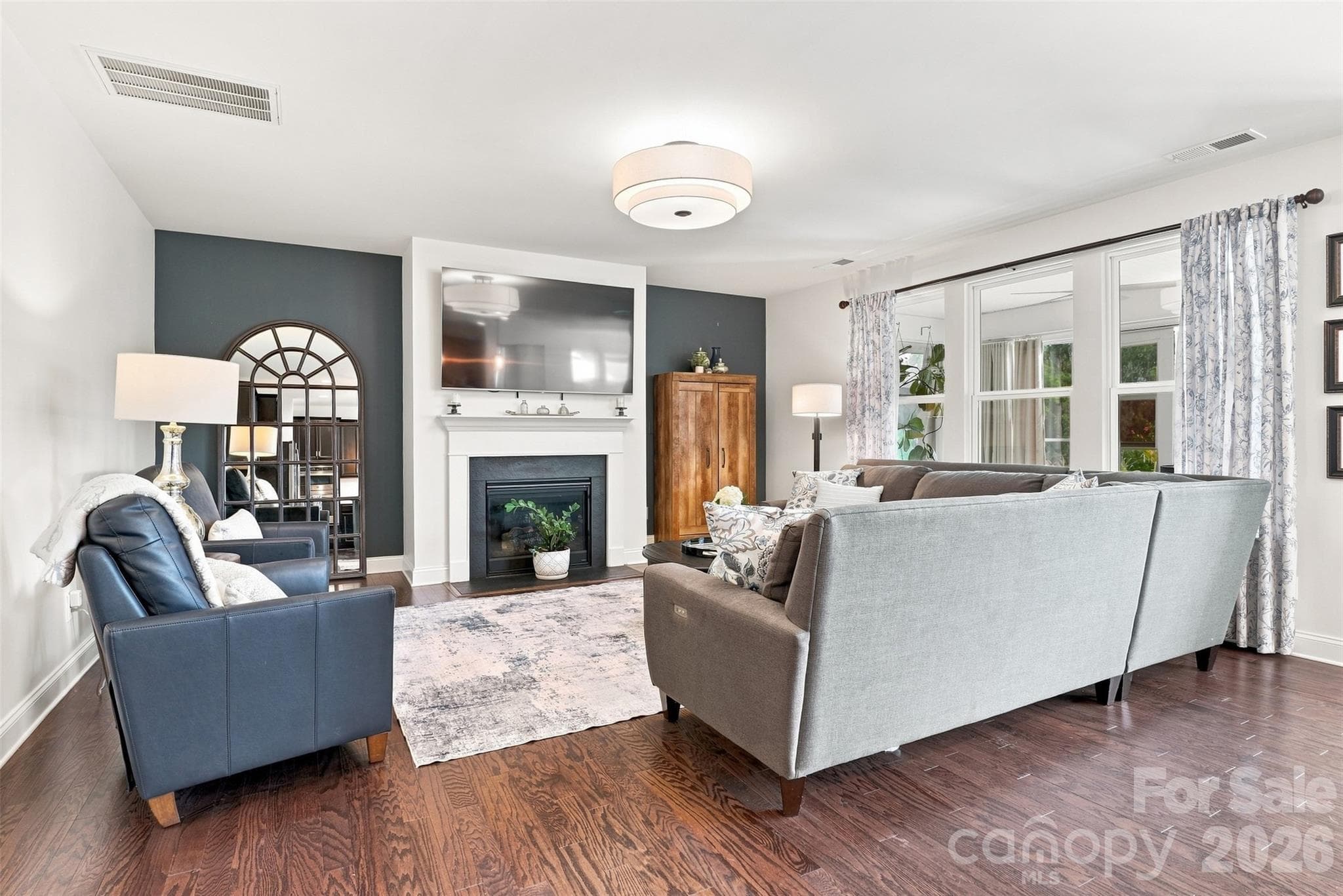 Single Family Residence at 7041 Irongate Drive, Lancaster, photo 14 of 48