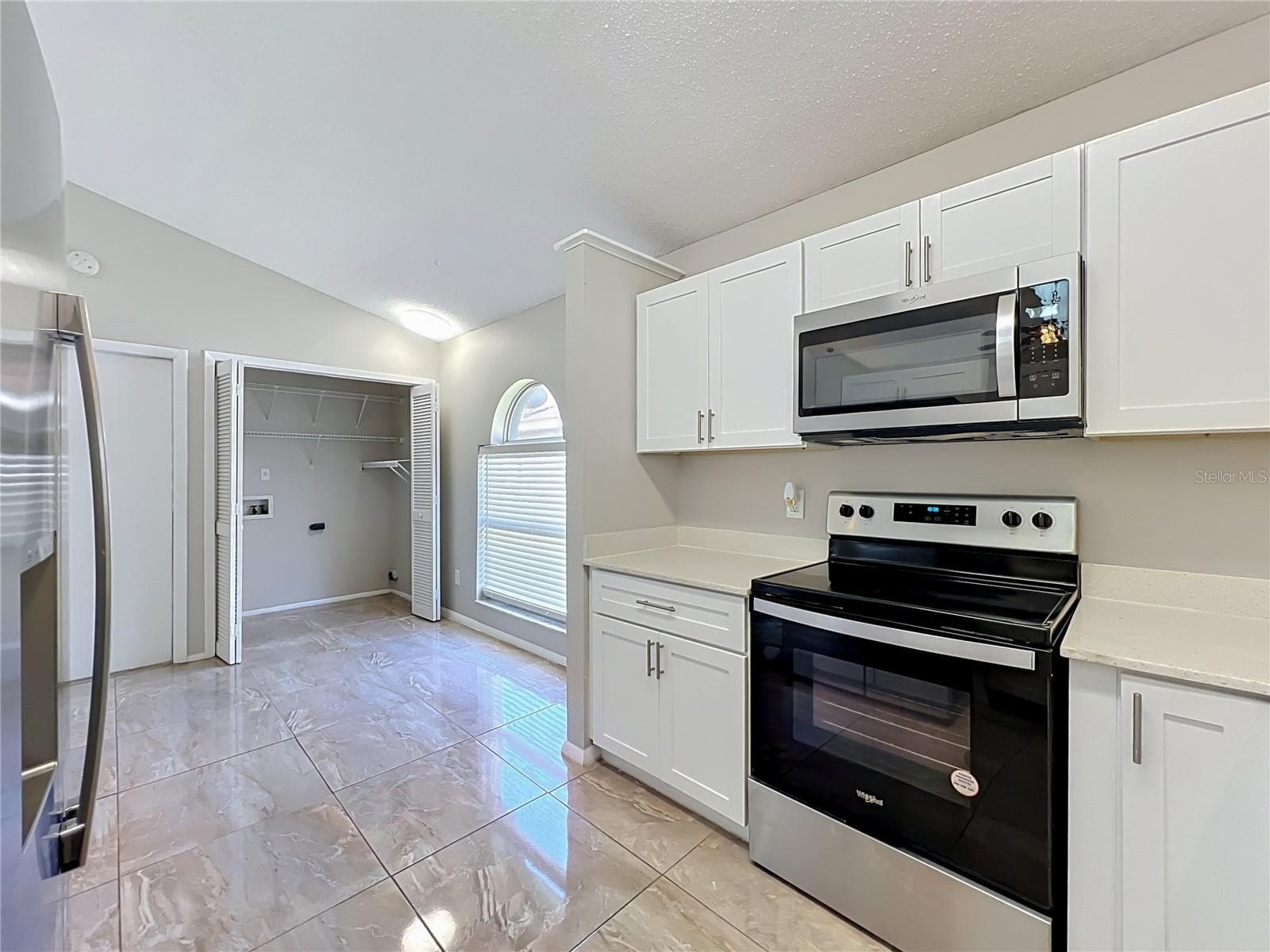 Single Family Residence at 1365 CRAWFORD DR, APOPKA, photo 9 of 37