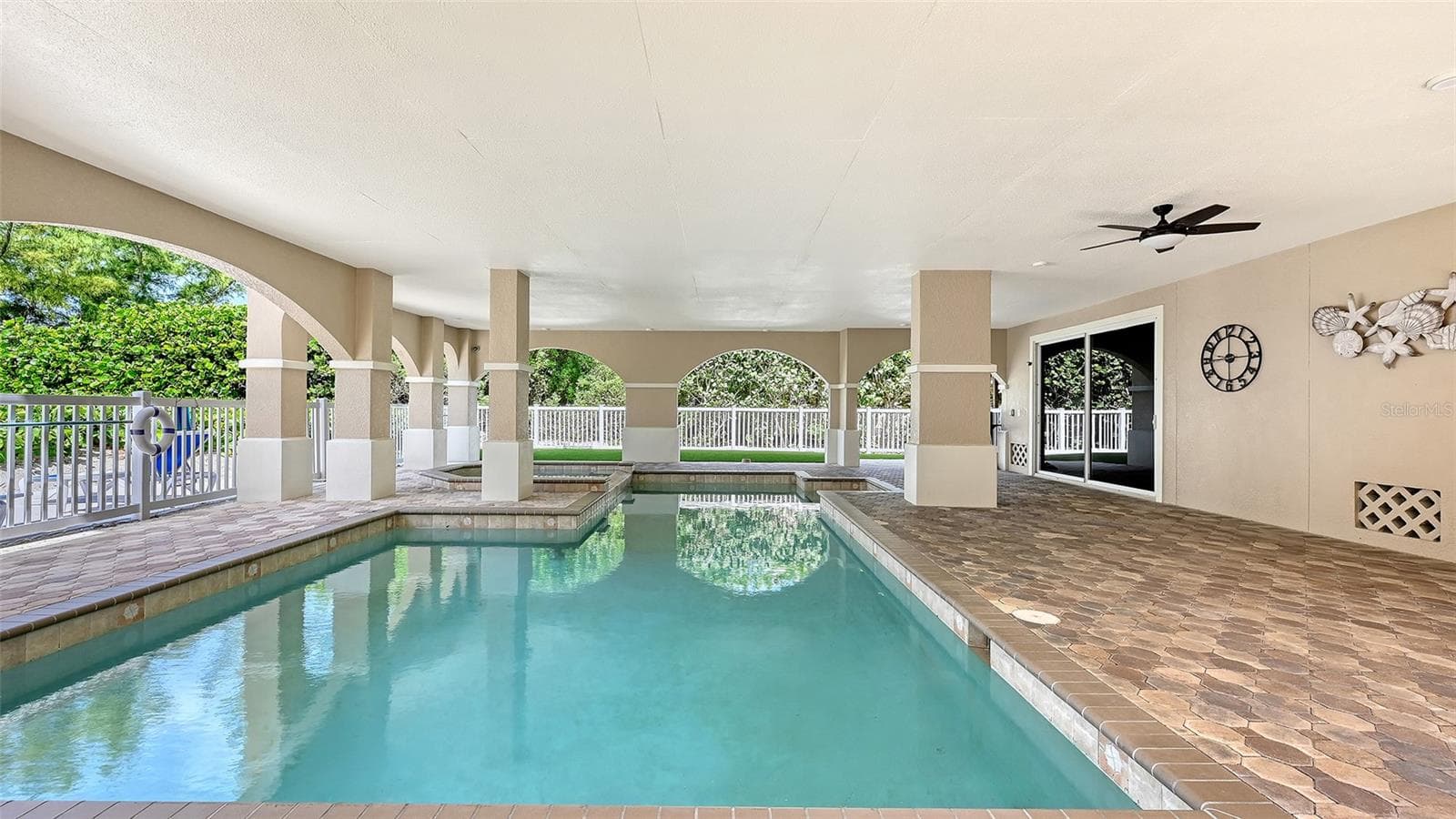 This is one of the larger pools on the island. If you've been looking for a lap pool this is your chance. - 106 74TH ST #100, HOLMES BEACH