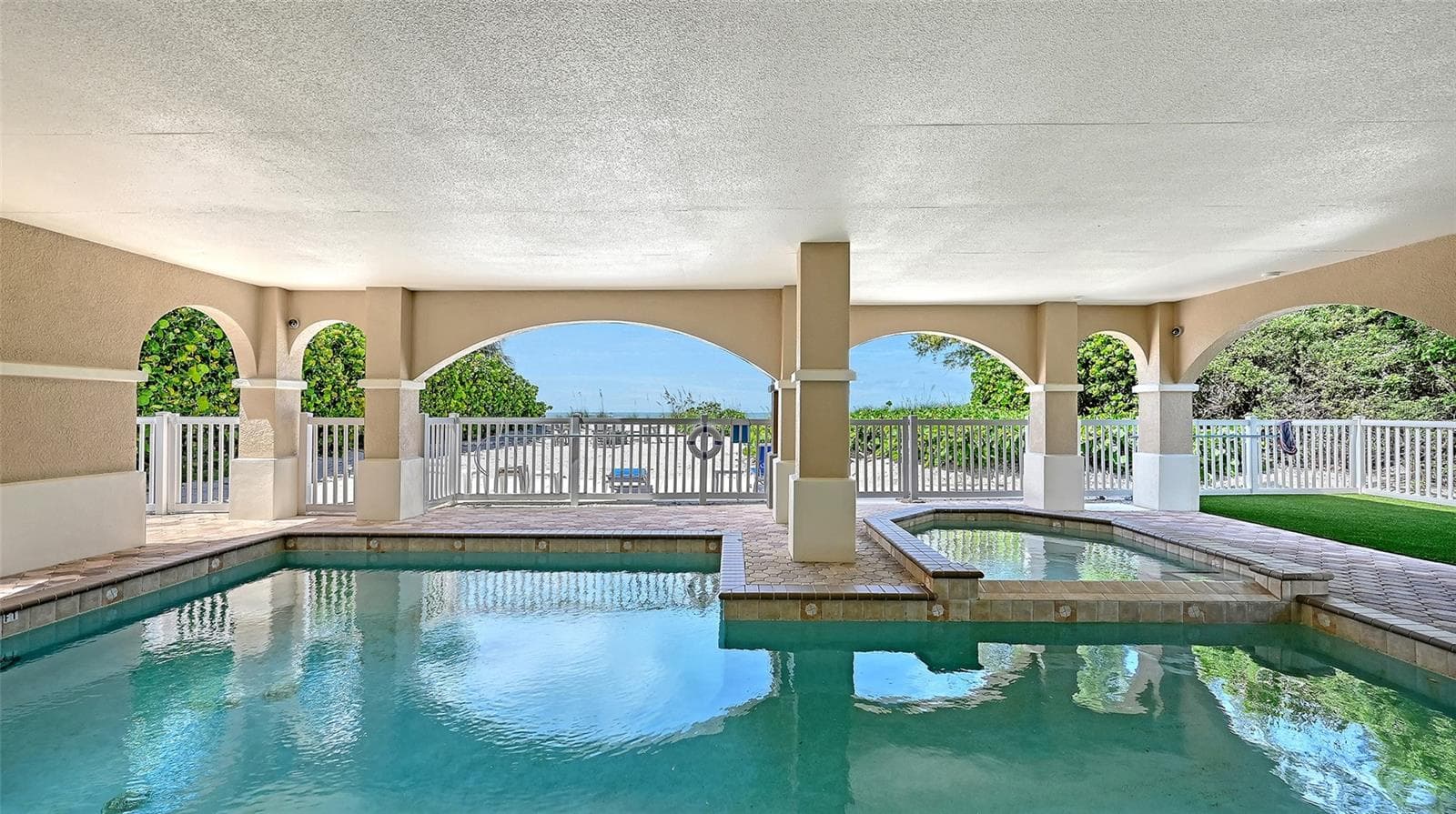 Imagine floating here while you watch the sunset over the gulf. - 106 74TH ST #100, HOLMES BEACH