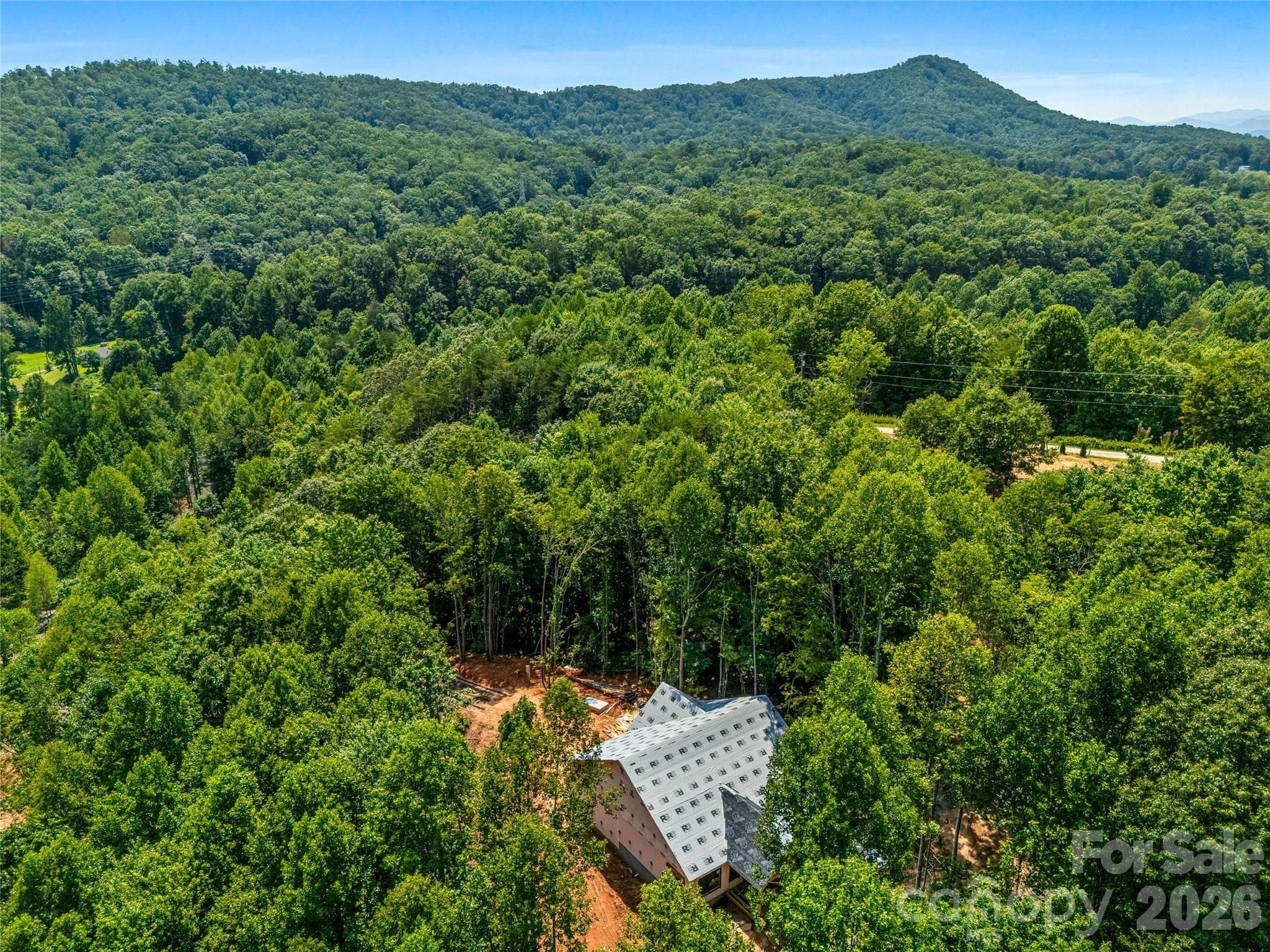 Long-range mountain views from this home! - 107 Catatoga Trail, Marion