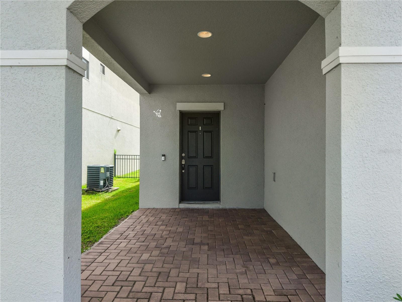 Single Family Residence at 2753 MONTICELLO WAY, KISSIMMEE, photo 7 of 49