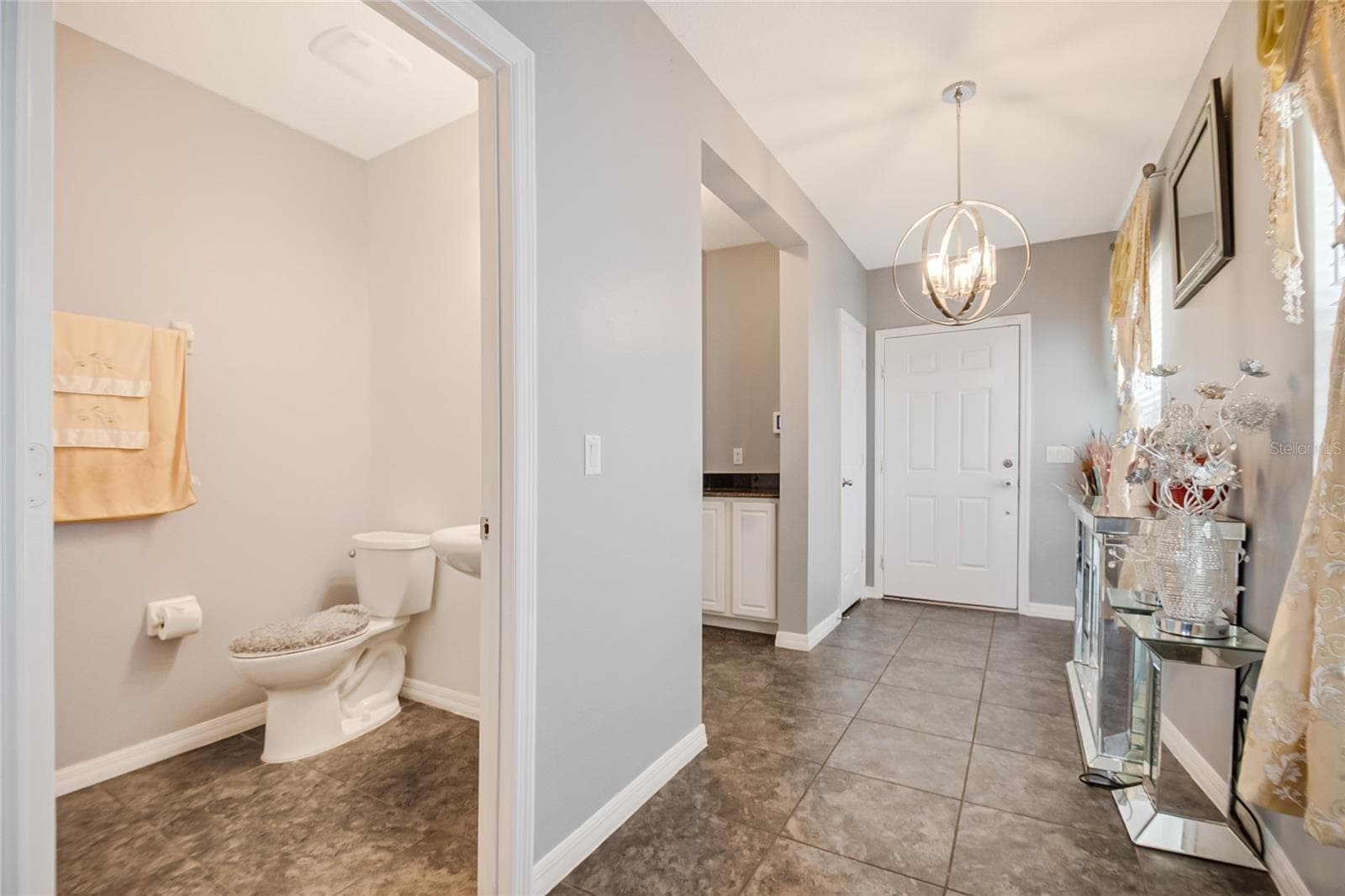 Single Family Residence at 2753 MONTICELLO WAY, KISSIMMEE, photo 9 of 49