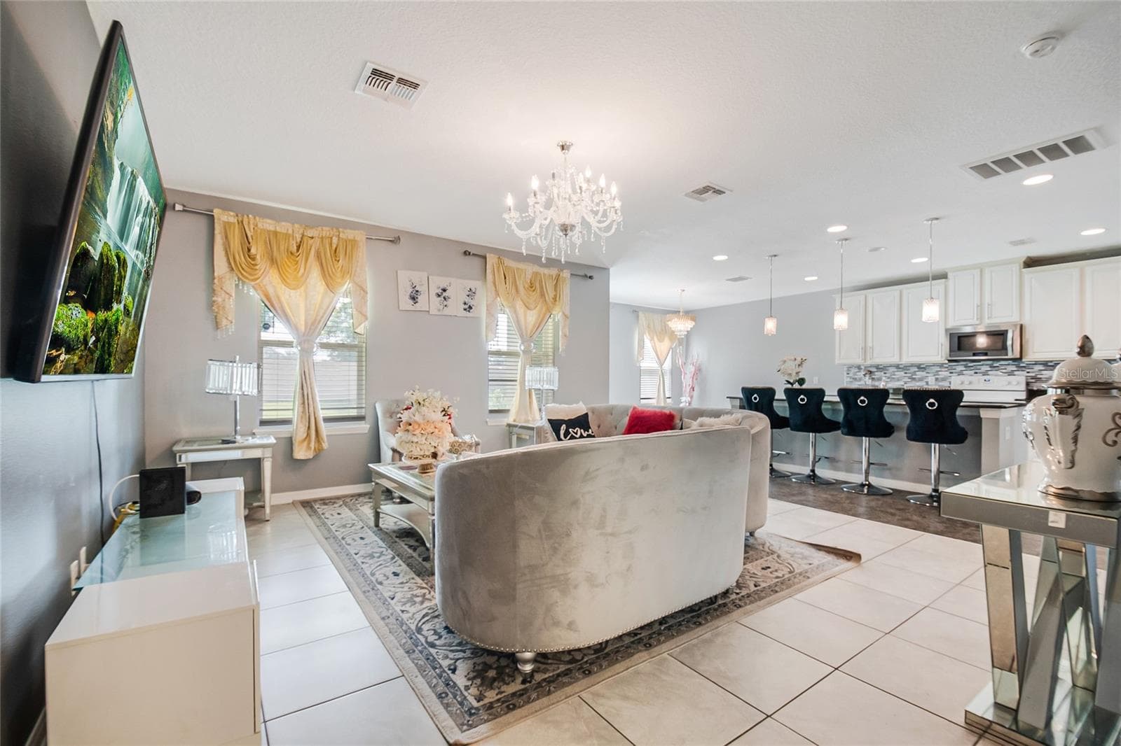 Single Family Residence at 2753 MONTICELLO WAY, KISSIMMEE, photo 10 of 49