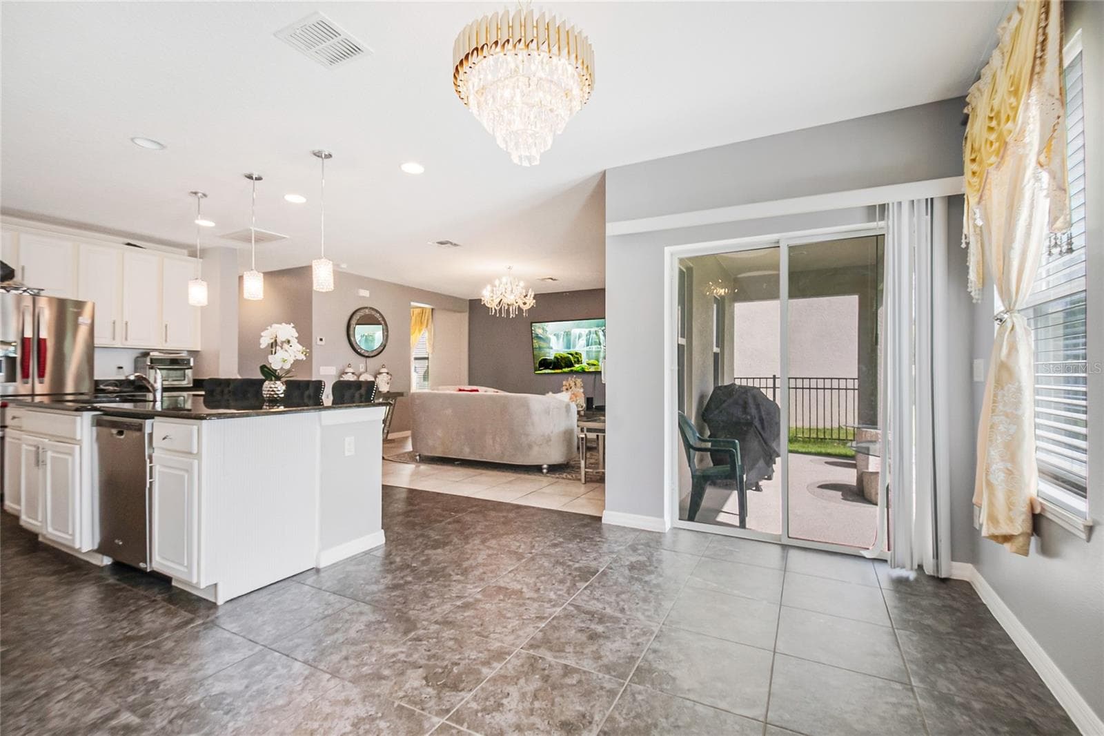 Single Family Residence at 2753 MONTICELLO WAY, KISSIMMEE, photo 17 of 49