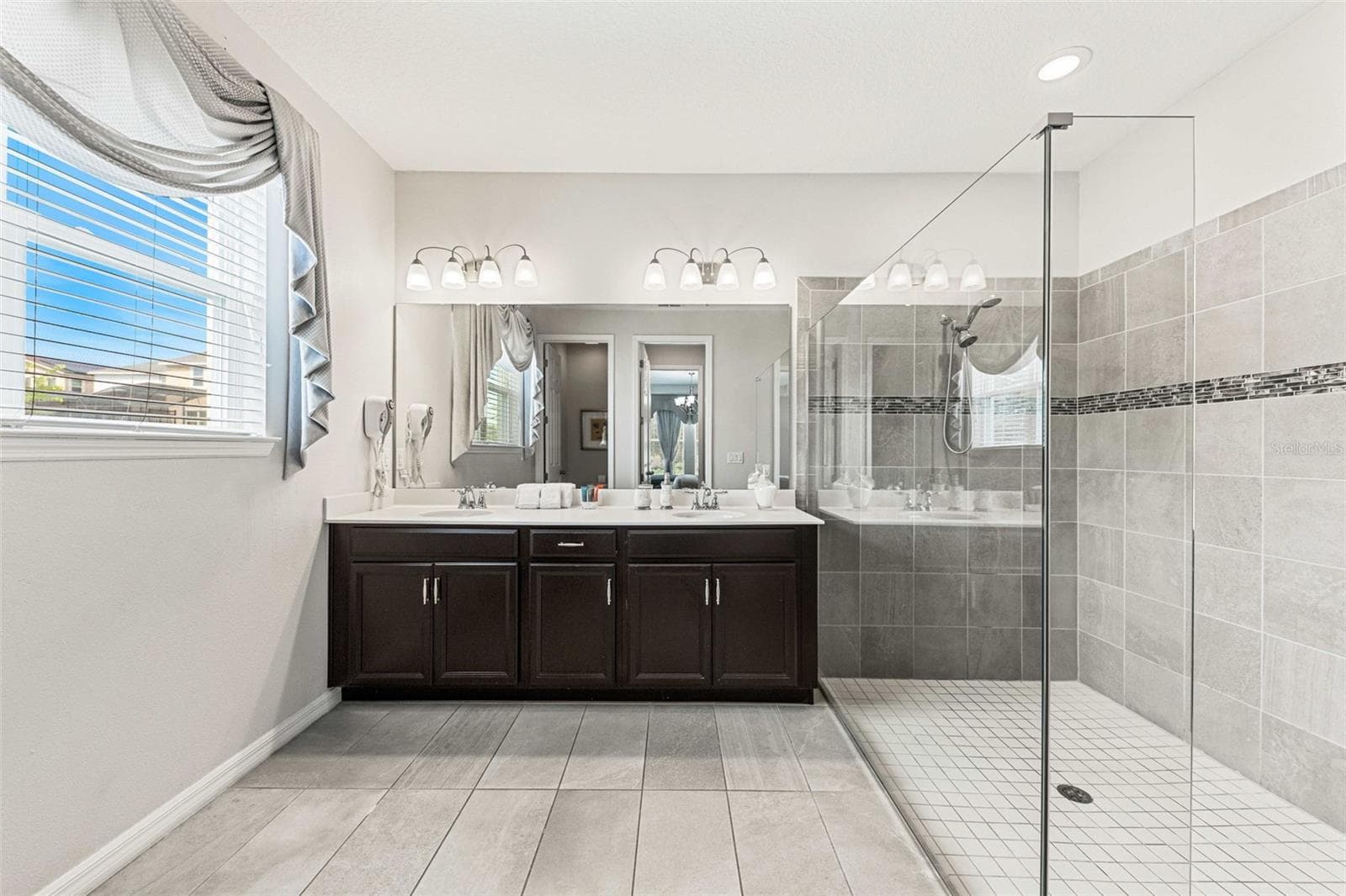 Single Family Residence at 1832 SANDY PARK TRL, KISSIMMEE, photo 13 of 39
