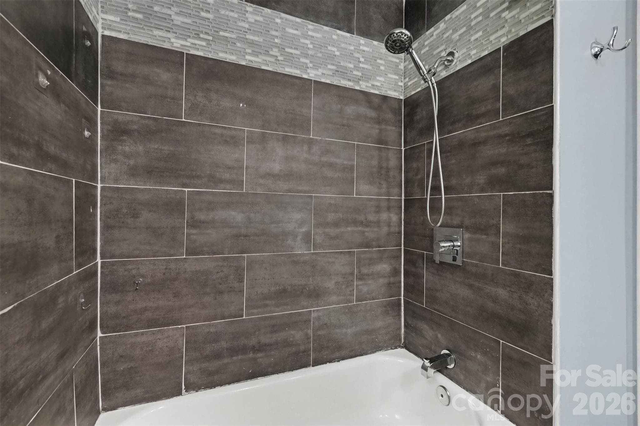 Full Bathroom Shower/Tub - 802 Stowe Drive, Lowell