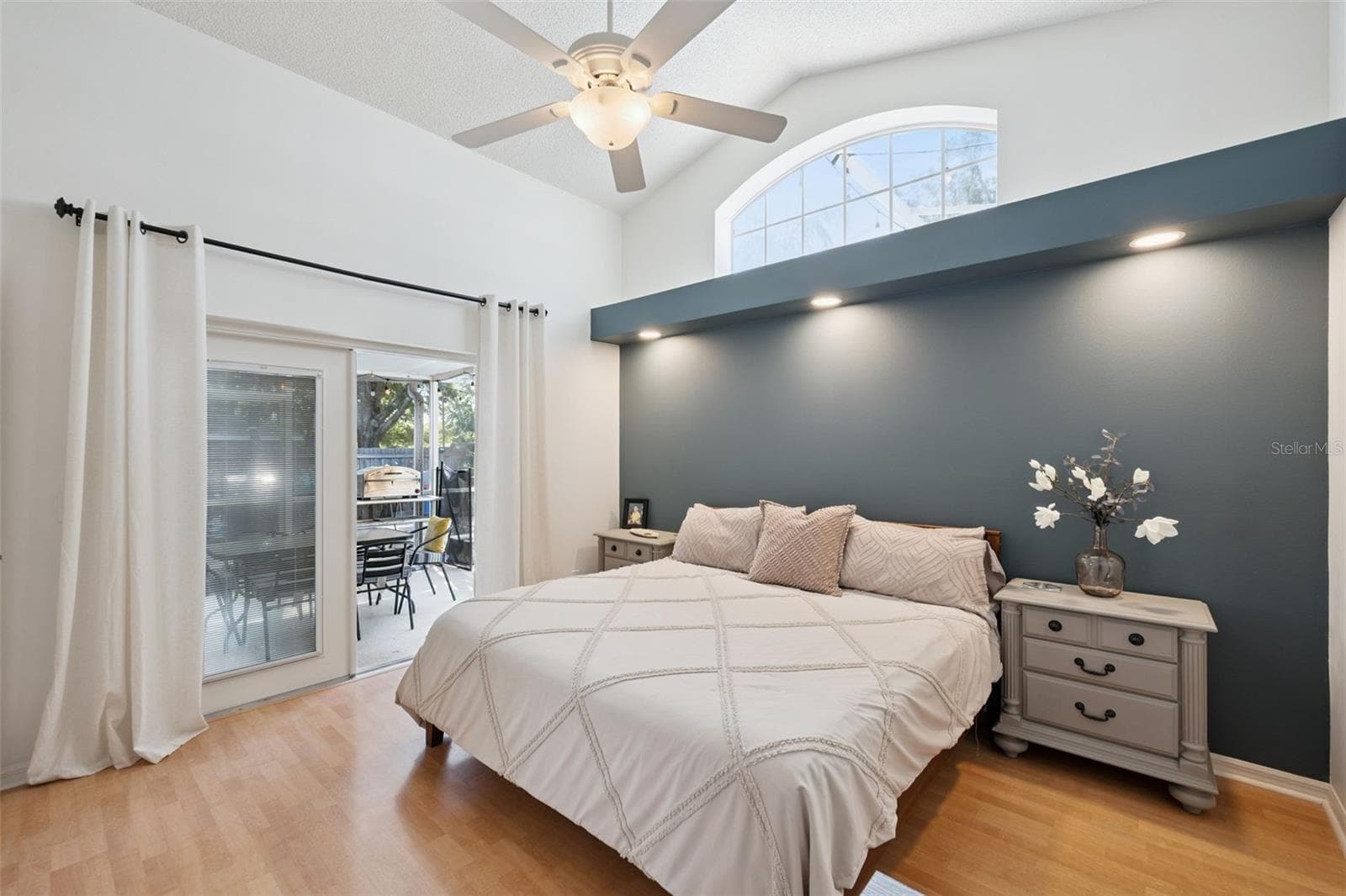Single Family Residence at 1038 ROYAL OAKS DR, APOPKA, photo 19 of 35