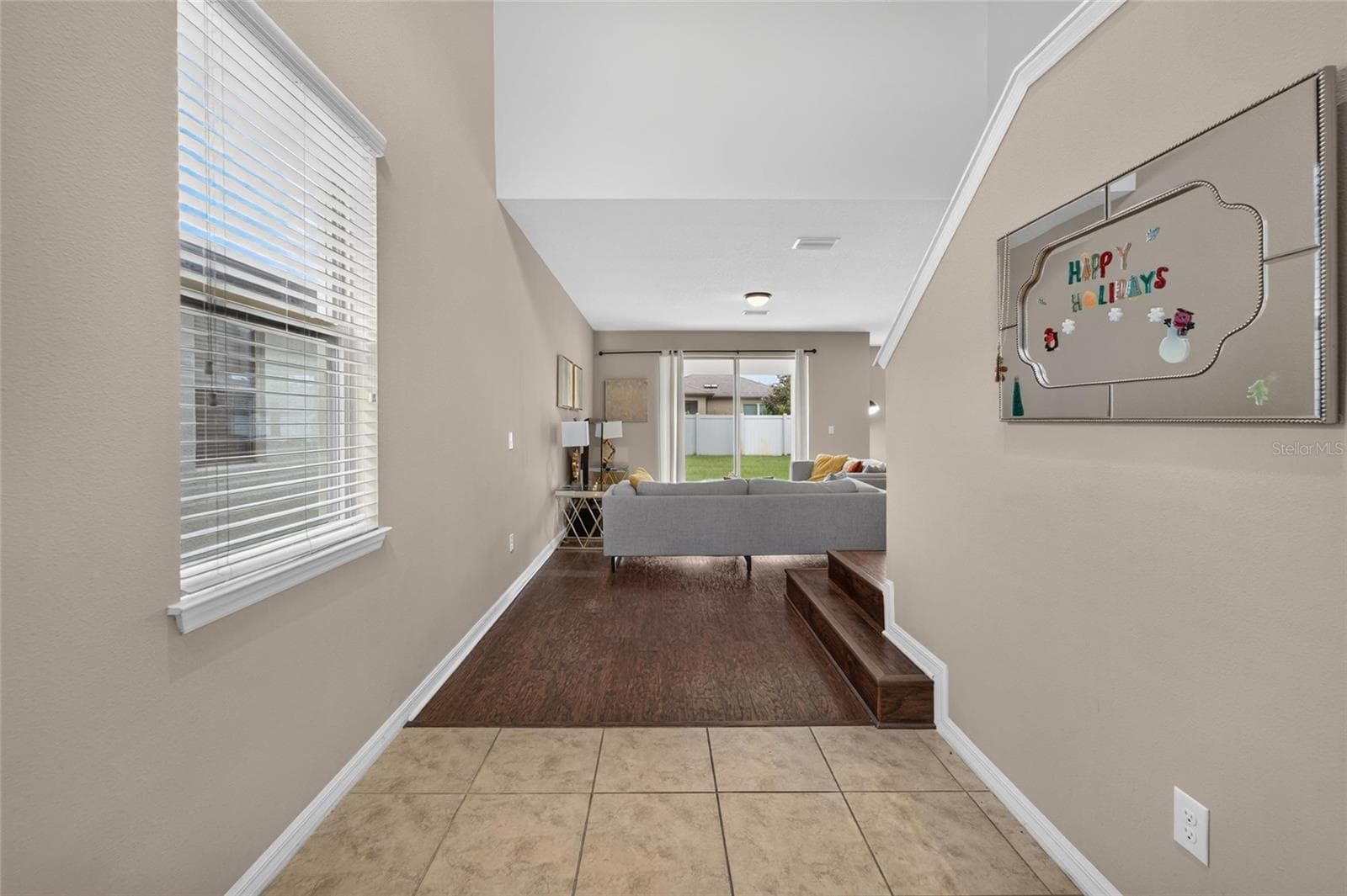 Single Family Residence at 9128 GRANT LINE LN, RIVERVIEW, photo 9 of 93