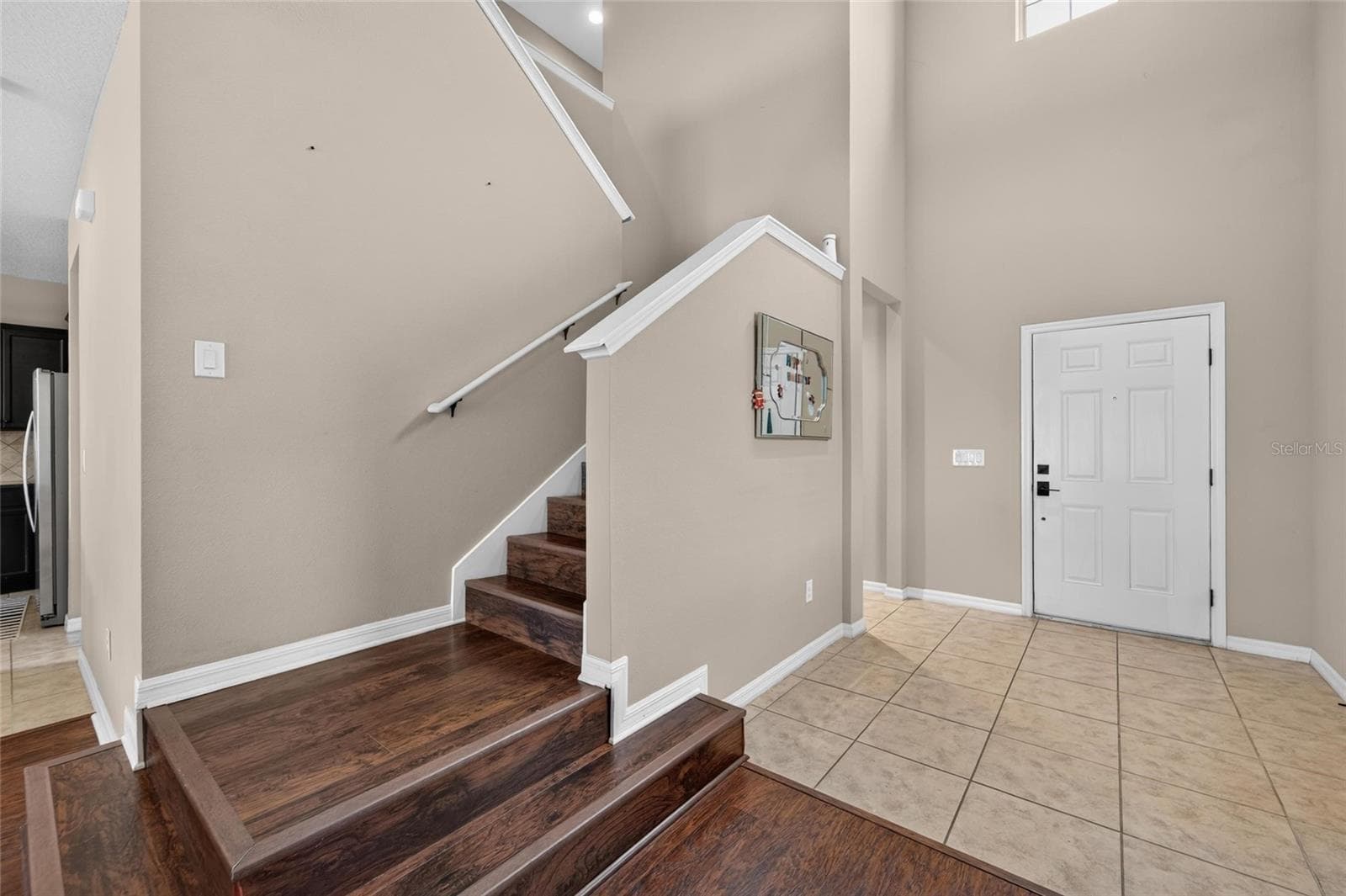 Single Family Residence at 9128 GRANT LINE LN, RIVERVIEW, photo 11 of 93