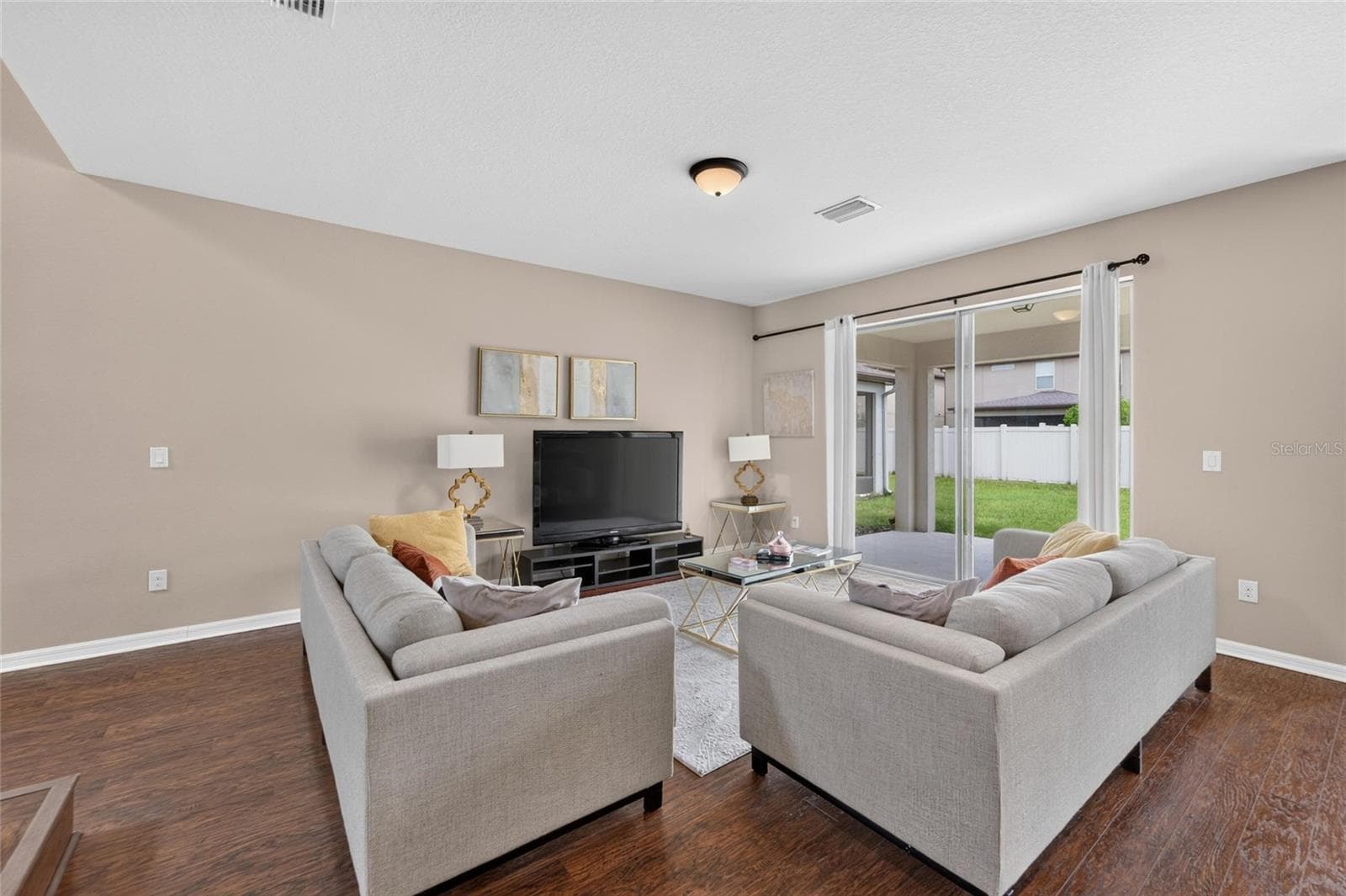 Single Family Residence at 9128 GRANT LINE LN, RIVERVIEW, photo 15 of 93