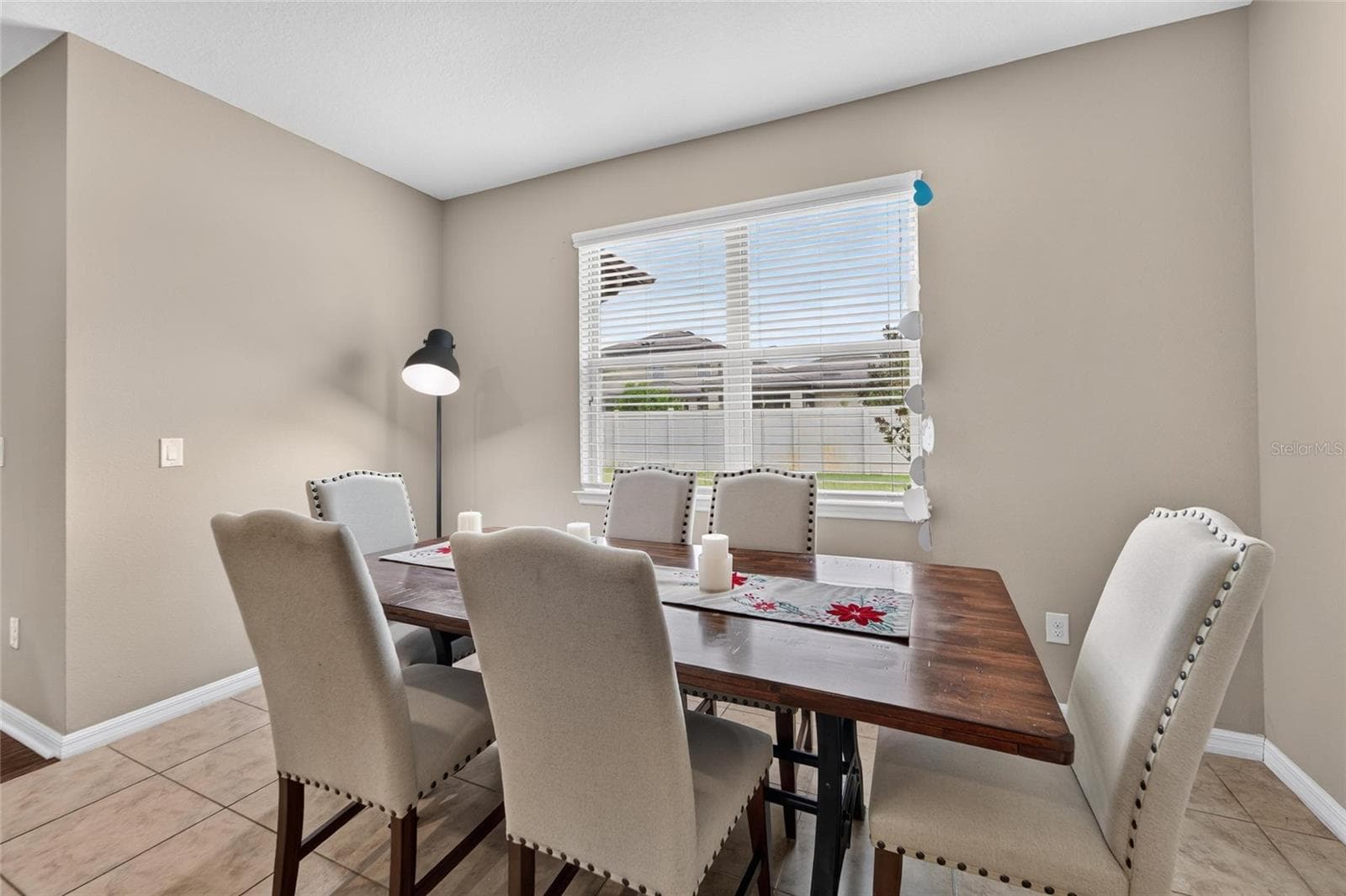 Single Family Residence at 9128 GRANT LINE LN, RIVERVIEW, photo 18 of 93