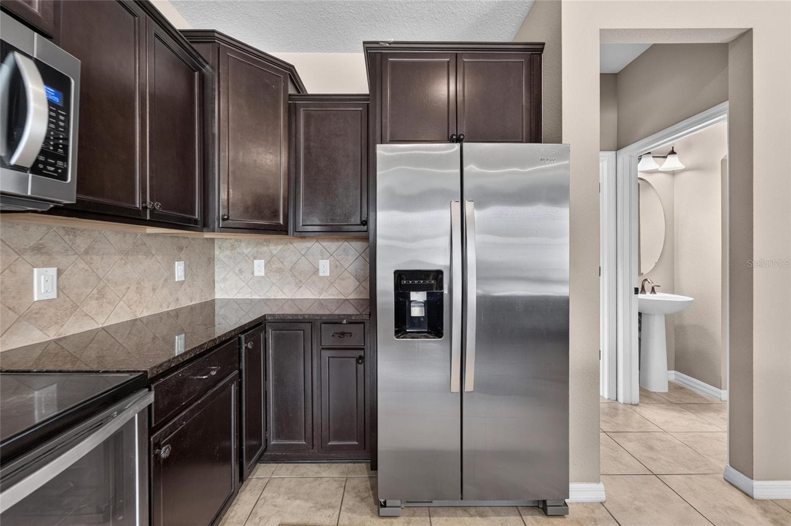 Single Family Residence at 9128 GRANT LINE LN, RIVERVIEW, photo 24 of 93