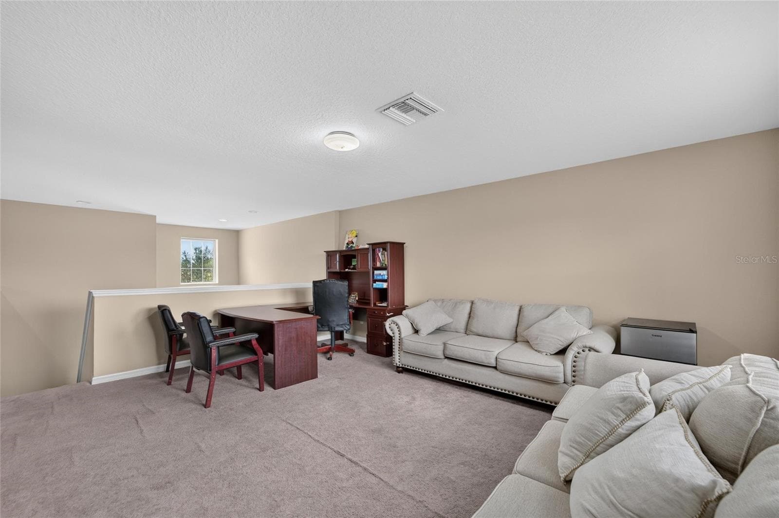 Single Family Residence at 9128 GRANT LINE LN, RIVERVIEW, photo 44 of 93