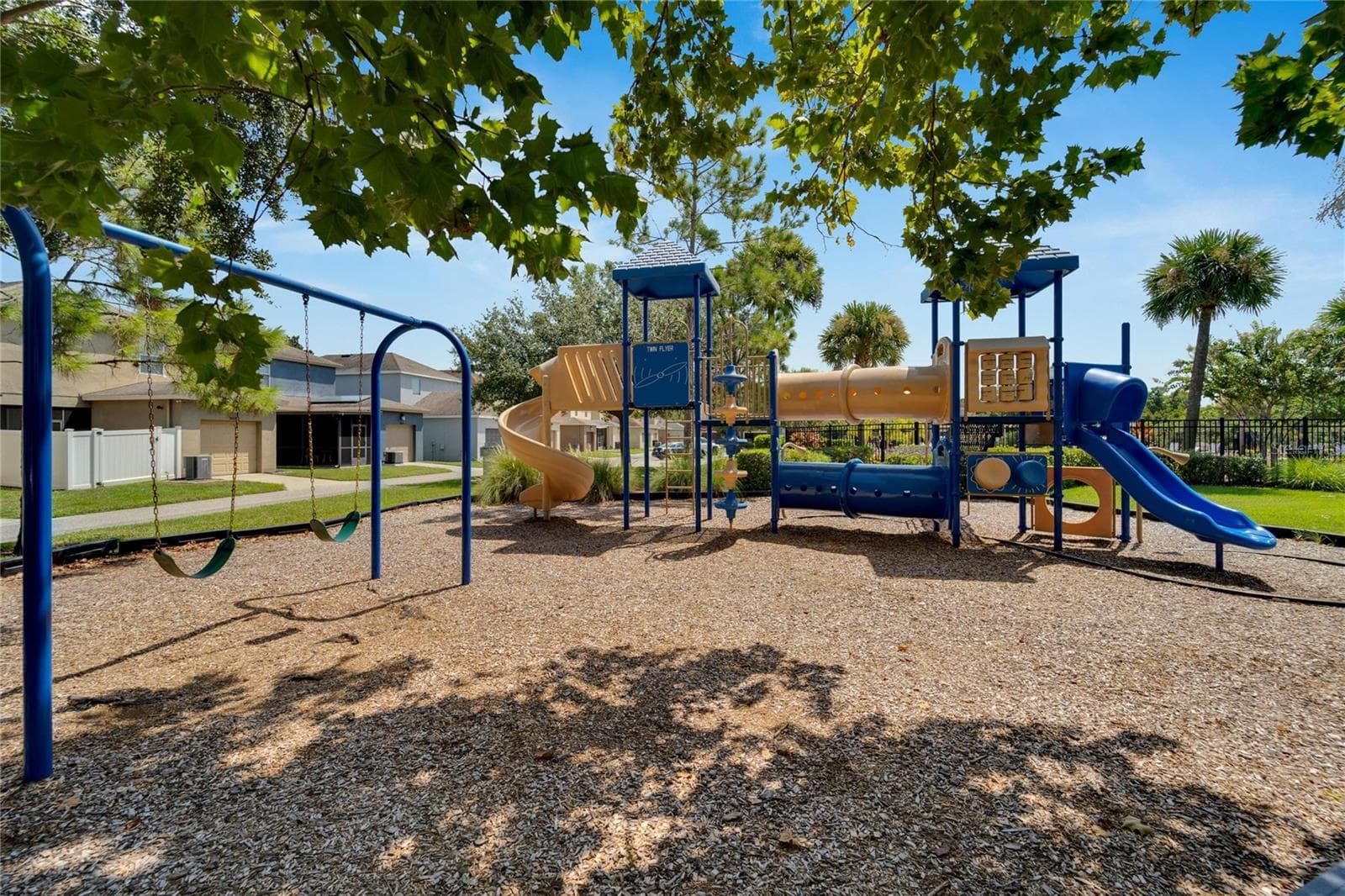 Single Family Residence at 9128 GRANT LINE LN, RIVERVIEW, photo 90 of 93