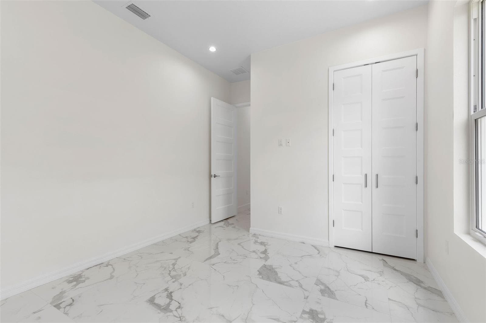 Guest Room 2 - 116 LONGVIEW WAY N, PALM COAST