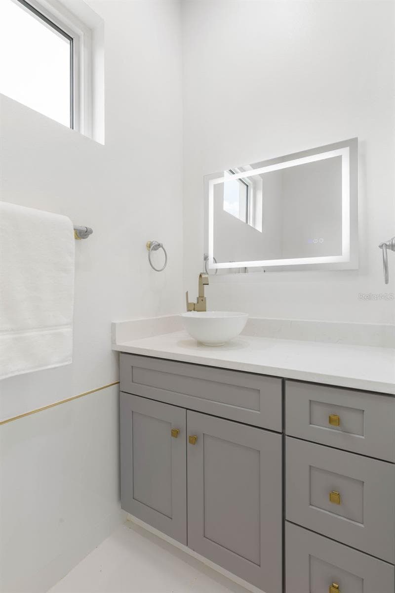 Led Mirror - 116 LONGVIEW WAY N, PALM COAST
