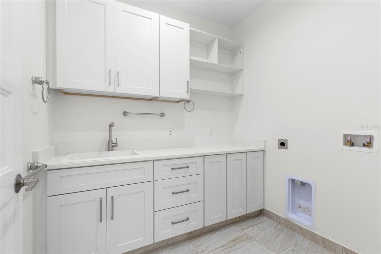 Laundry Room w/Sink - 116 LONGVIEW WAY N, PALM COAST