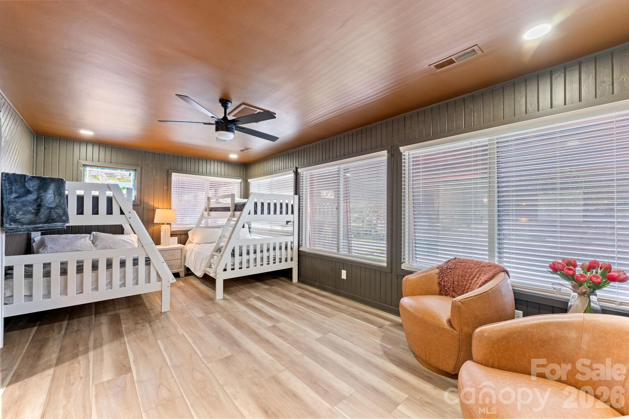 Single Family Residence at 1314 Holly Drive, North Myrtle Beach, photo 23 of 47