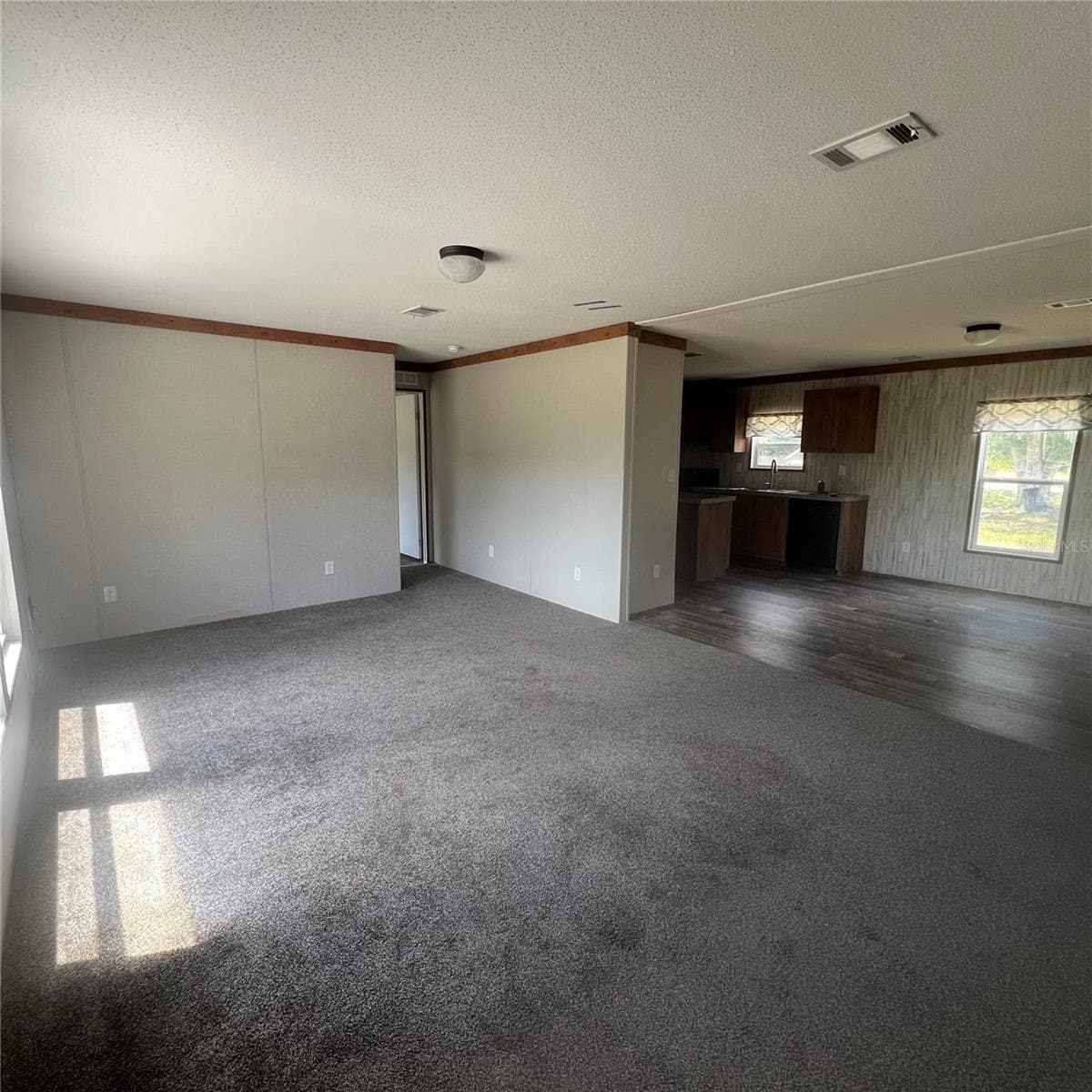 Manufactured Home at 9295 RICHMOND RD, ST CLOUD, photo 2 of 7