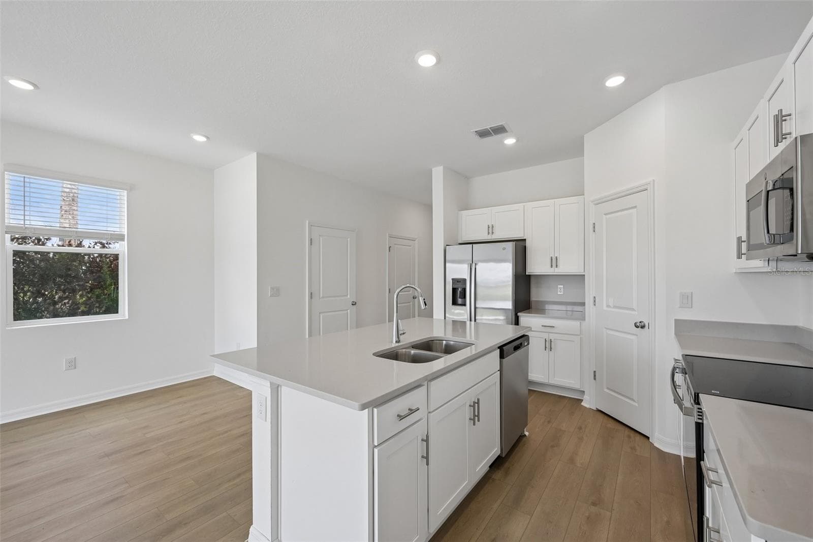 10754 Eclipse Street ~ Ready Now - 10754 ECLIPSE ST, SARASOTA
