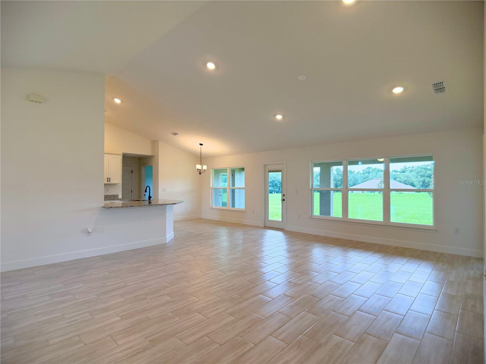 Single Family Residence at 37094 HIDDEN VIEW CIRCLE, DADE CITY, photo 23 of 30