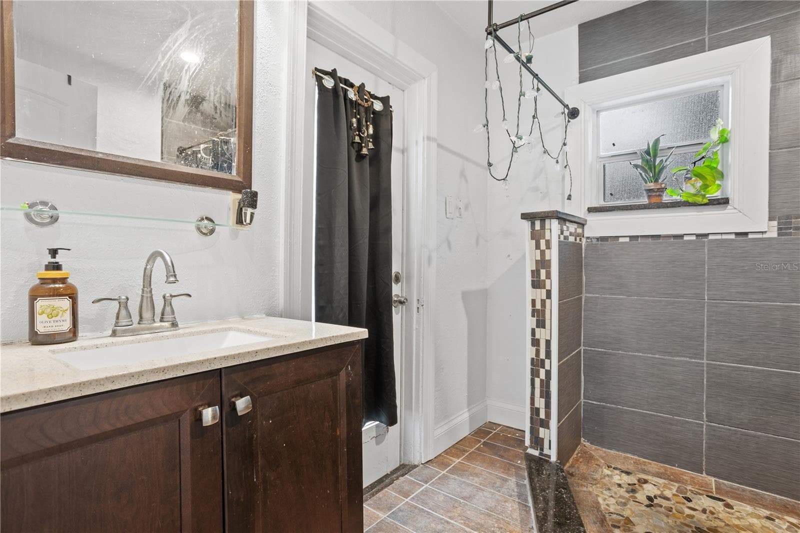 Primary Bath - 816 E JEFFERSON ST, ORLANDO