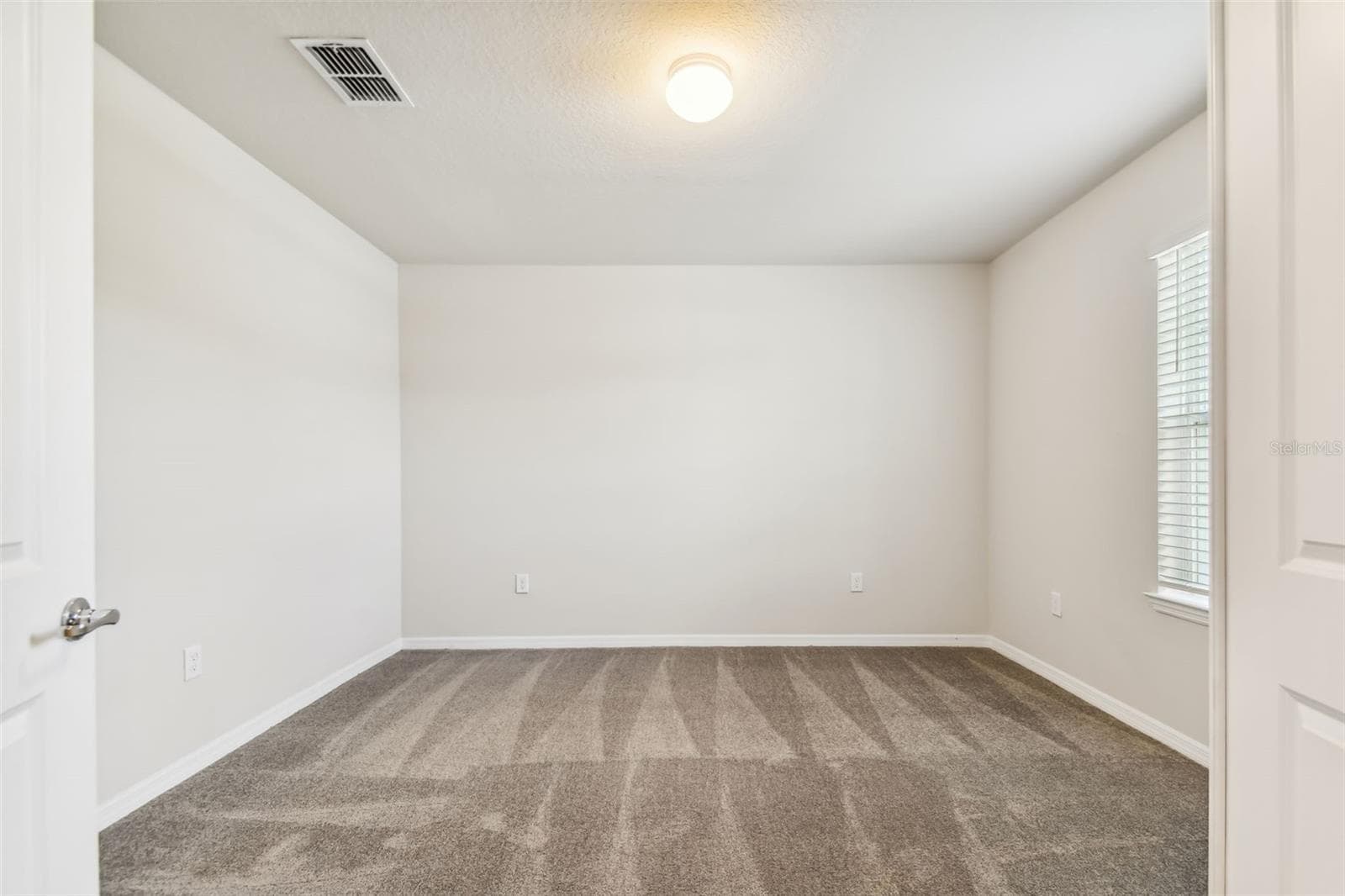 Model Representation - 11129 SYCAMORE GLEN LOOP, THONOTOSASSA