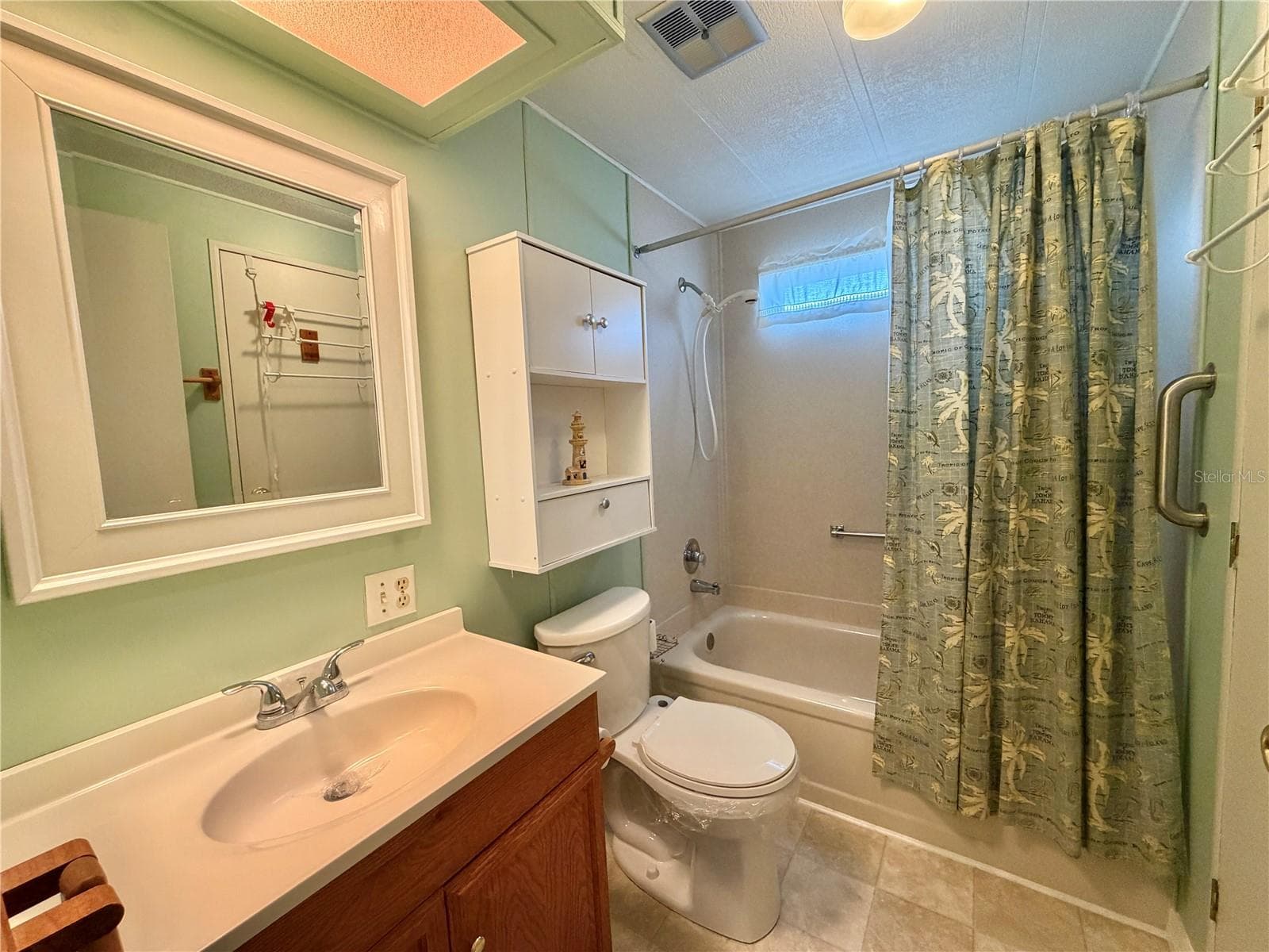 Manufactured Home at 151 HIBISCUS WAY, LEESBURG, photo 43 of 56