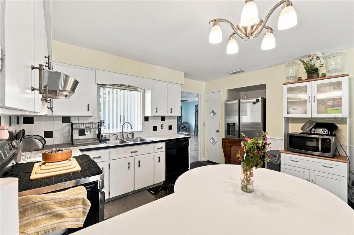 Single Family Residence at 543 STATE ROAD 559, AUBURNDALE, photo 14 of 77