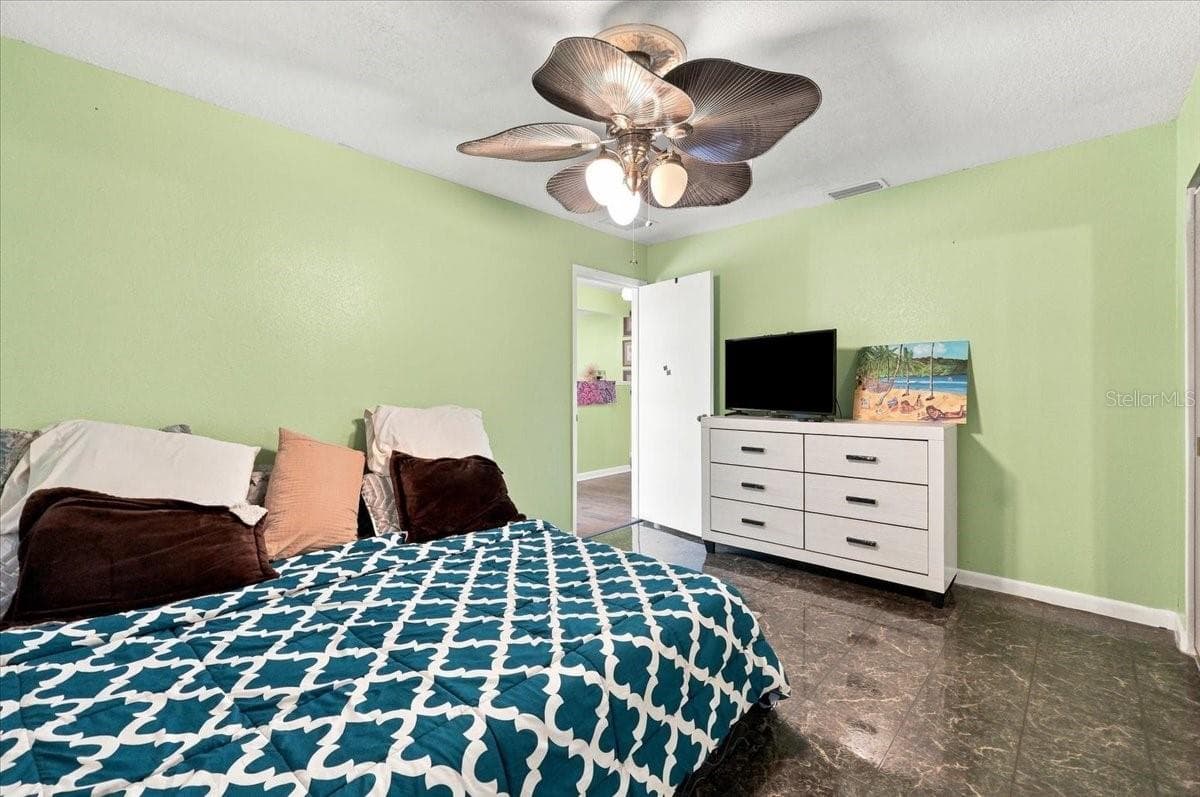 Single Family Residence at 543 STATE ROAD 559, AUBURNDALE, photo 33 of 77