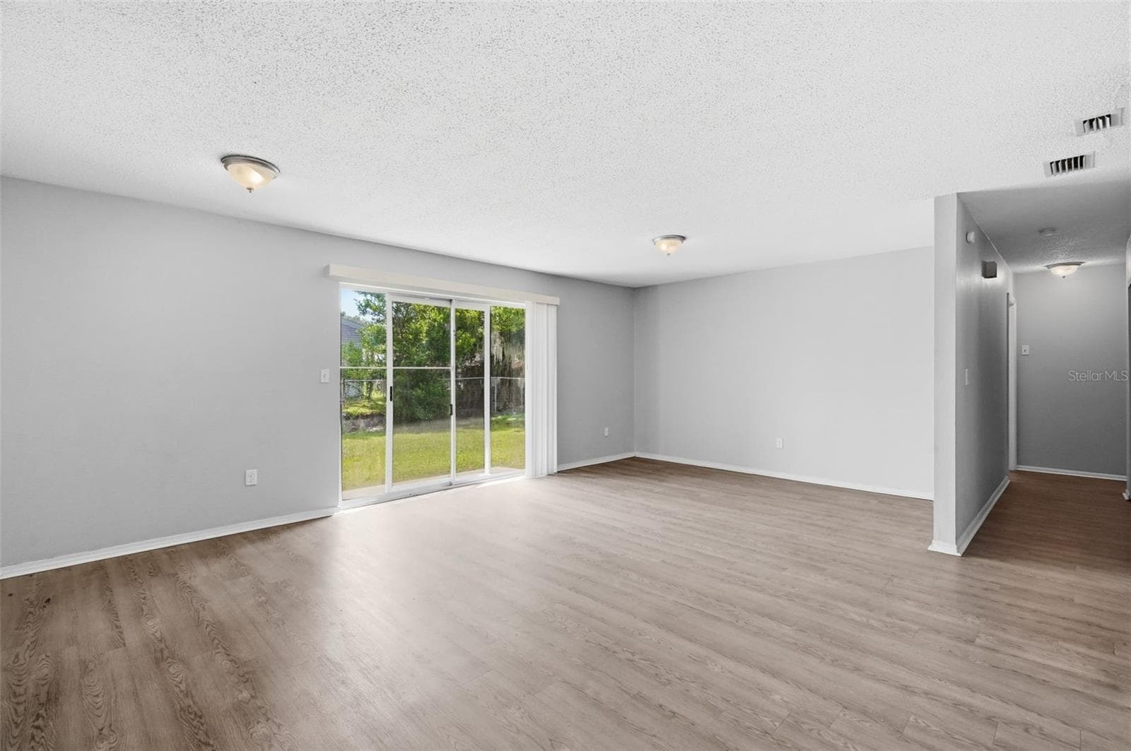 Single Family Residence at 1704 WAYMAN ST, LAKELAND, photo 12 of 32