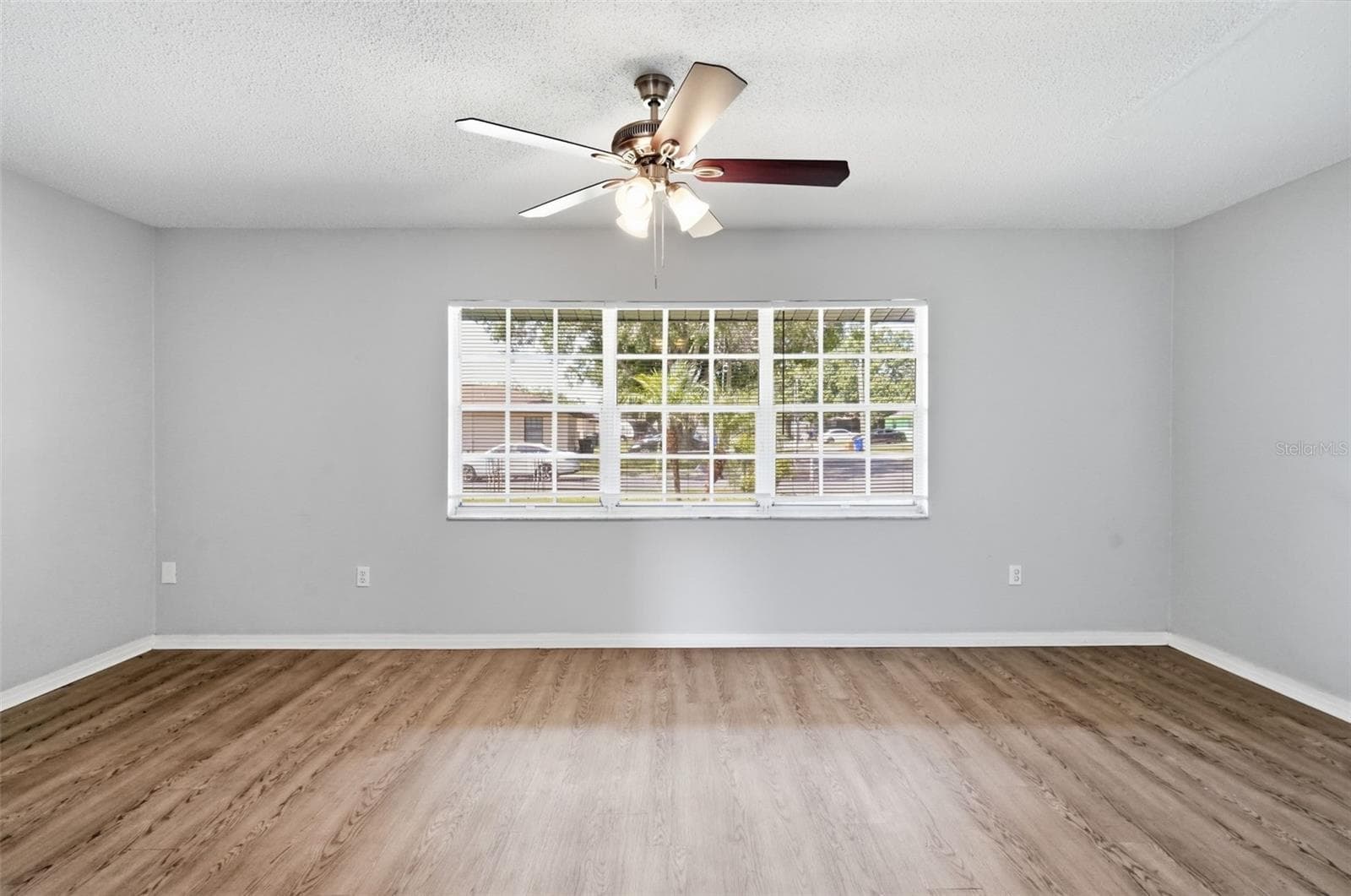 Single Family Residence at 1704 WAYMAN ST, LAKELAND, photo 14 of 32