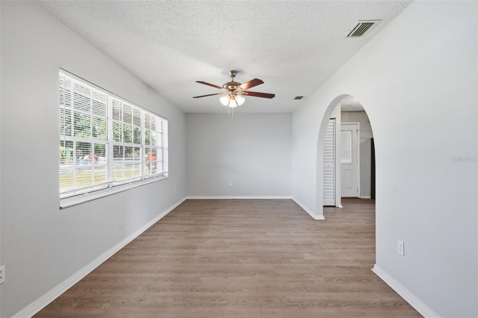 Single Family Residence at 1704 WAYMAN ST, LAKELAND, photo 15 of 32