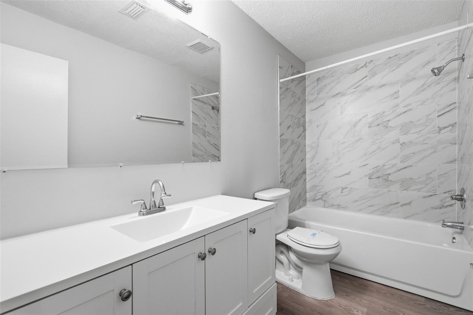 Single Family Residence at 1704 WAYMAN ST, LAKELAND, photo 28 of 32