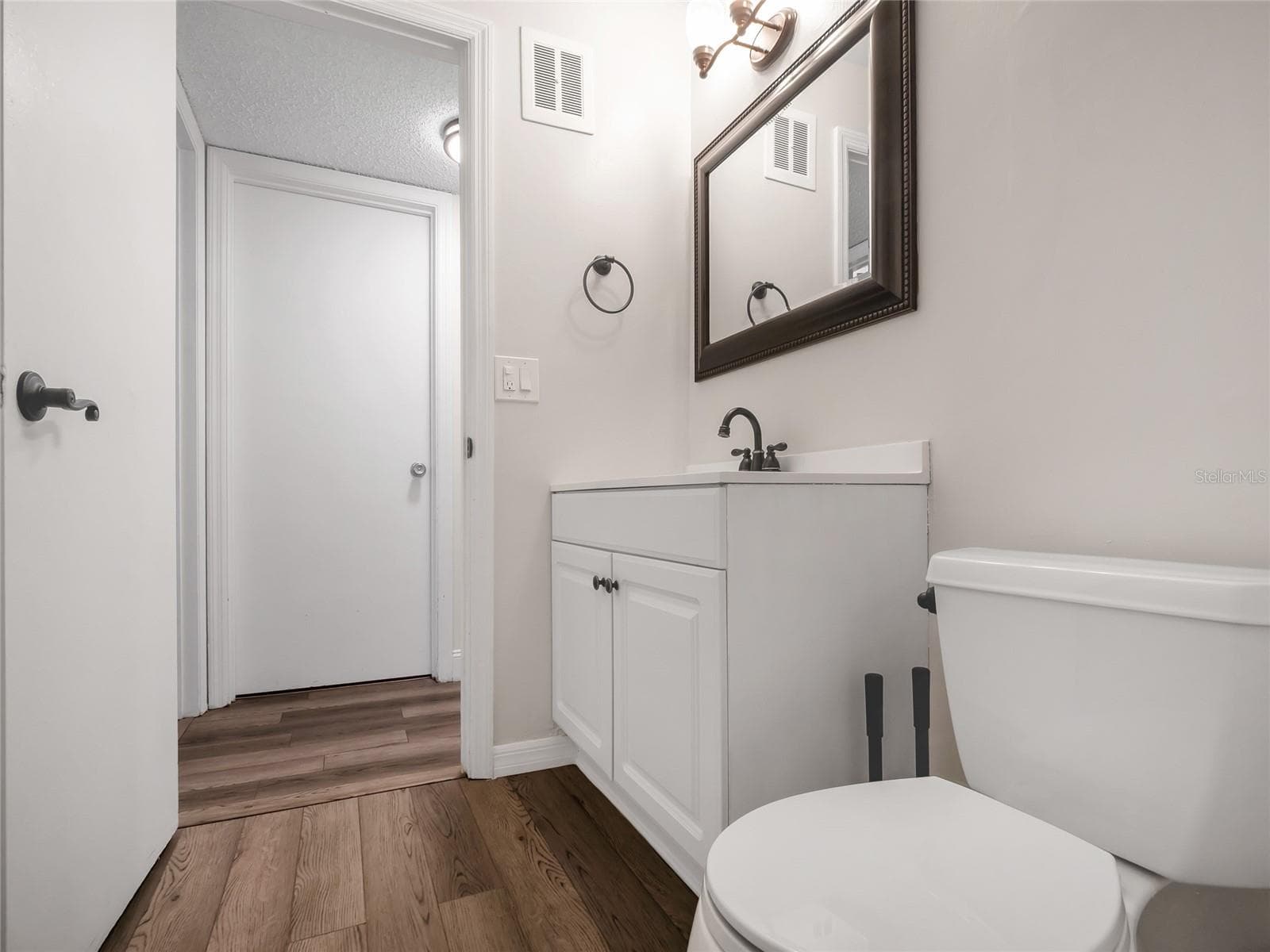 Condominium at 4335 AEGEAN DR #116A, TAMPA, photo 16 of 44