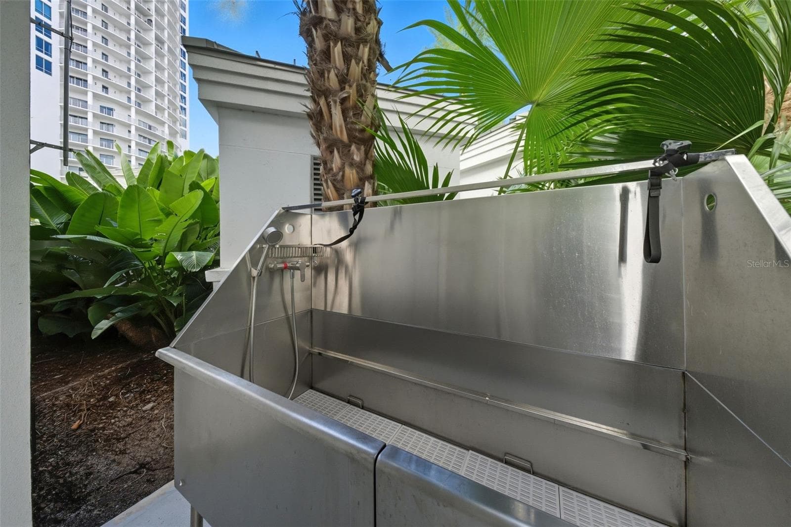 Dog Wash Station - 449 SOUTH 12TH #2301, TAMPA